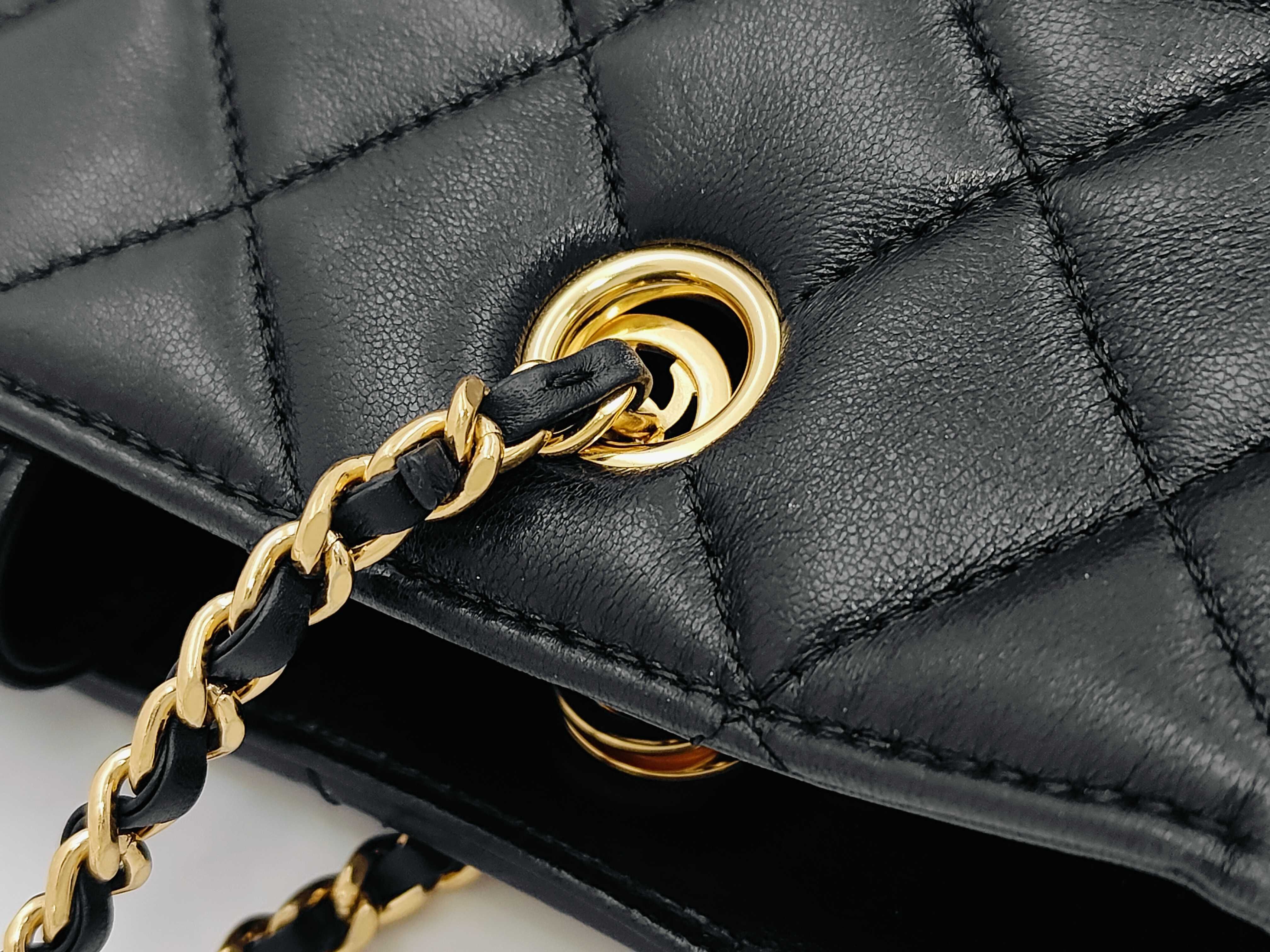 Matelassé CC Logo Chain Shopping Bag Tote Bag — view 5