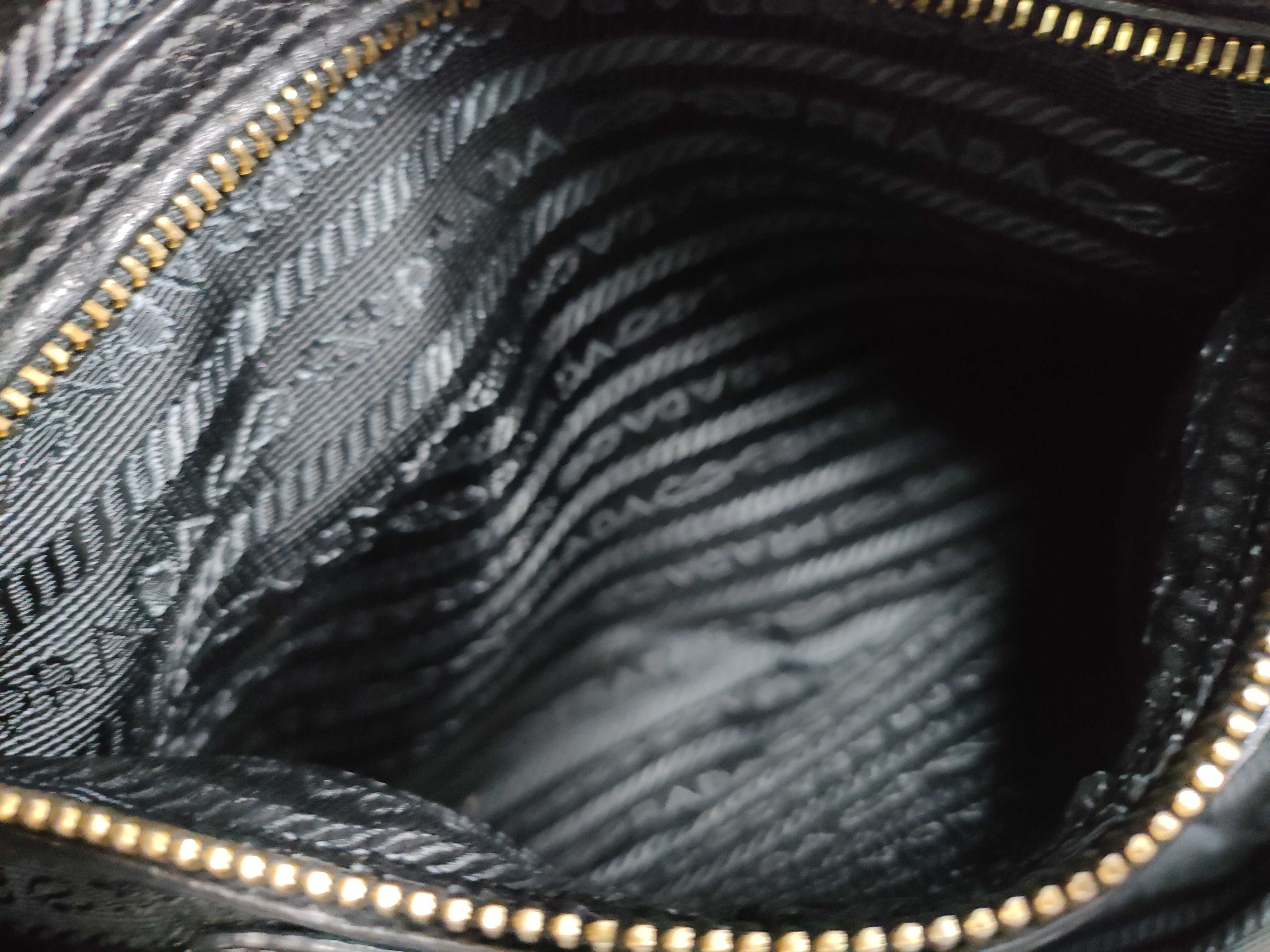 Vitello Daino/Black/B3091M Handbag — view 11