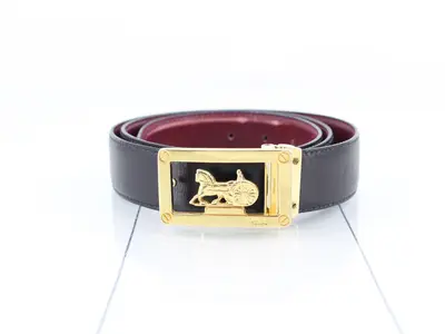 leather belt with carriage hardware