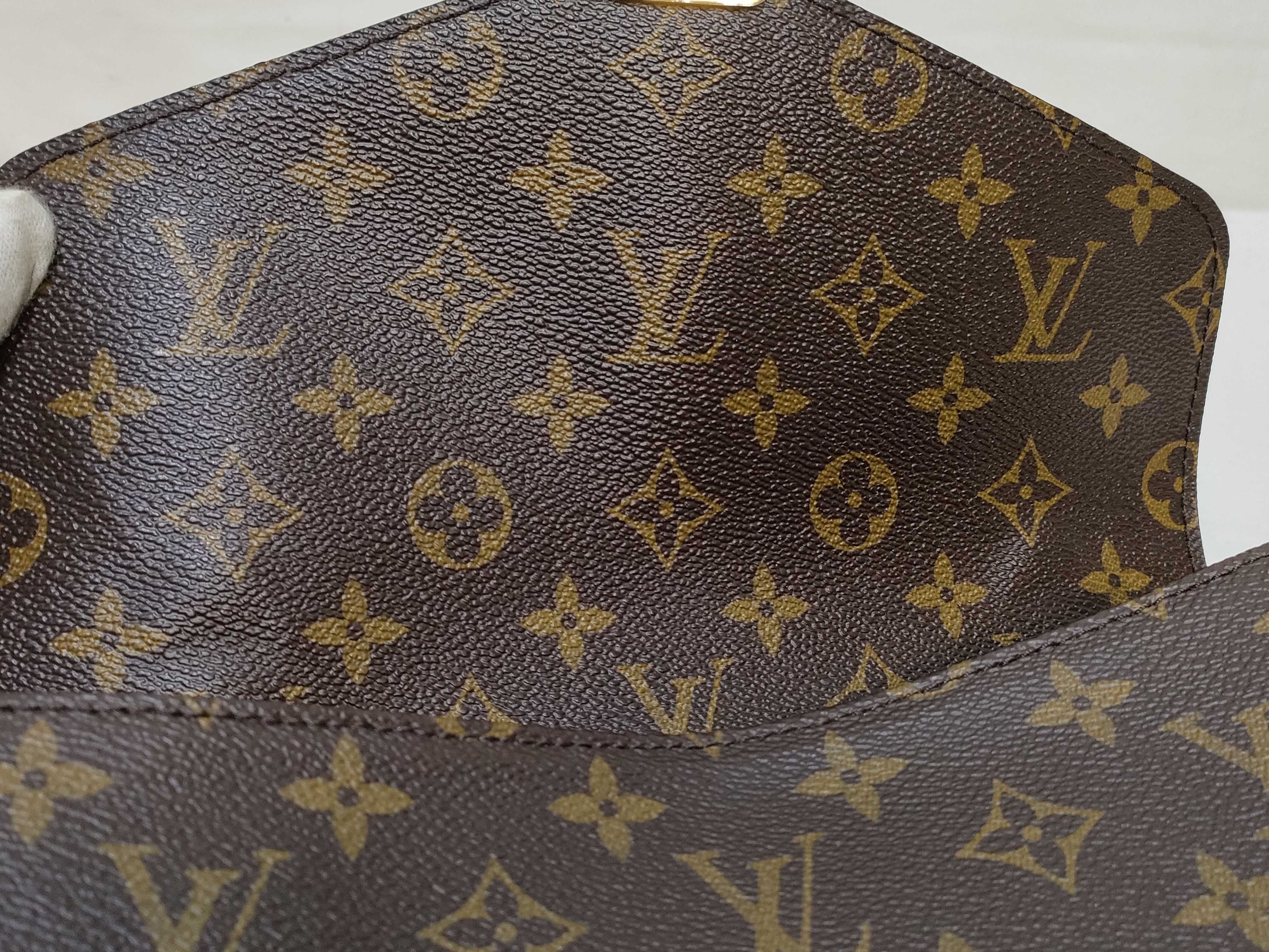 Monogram Louis Vuitton Pochette Métis Shoulder Bag Handbag — view 10