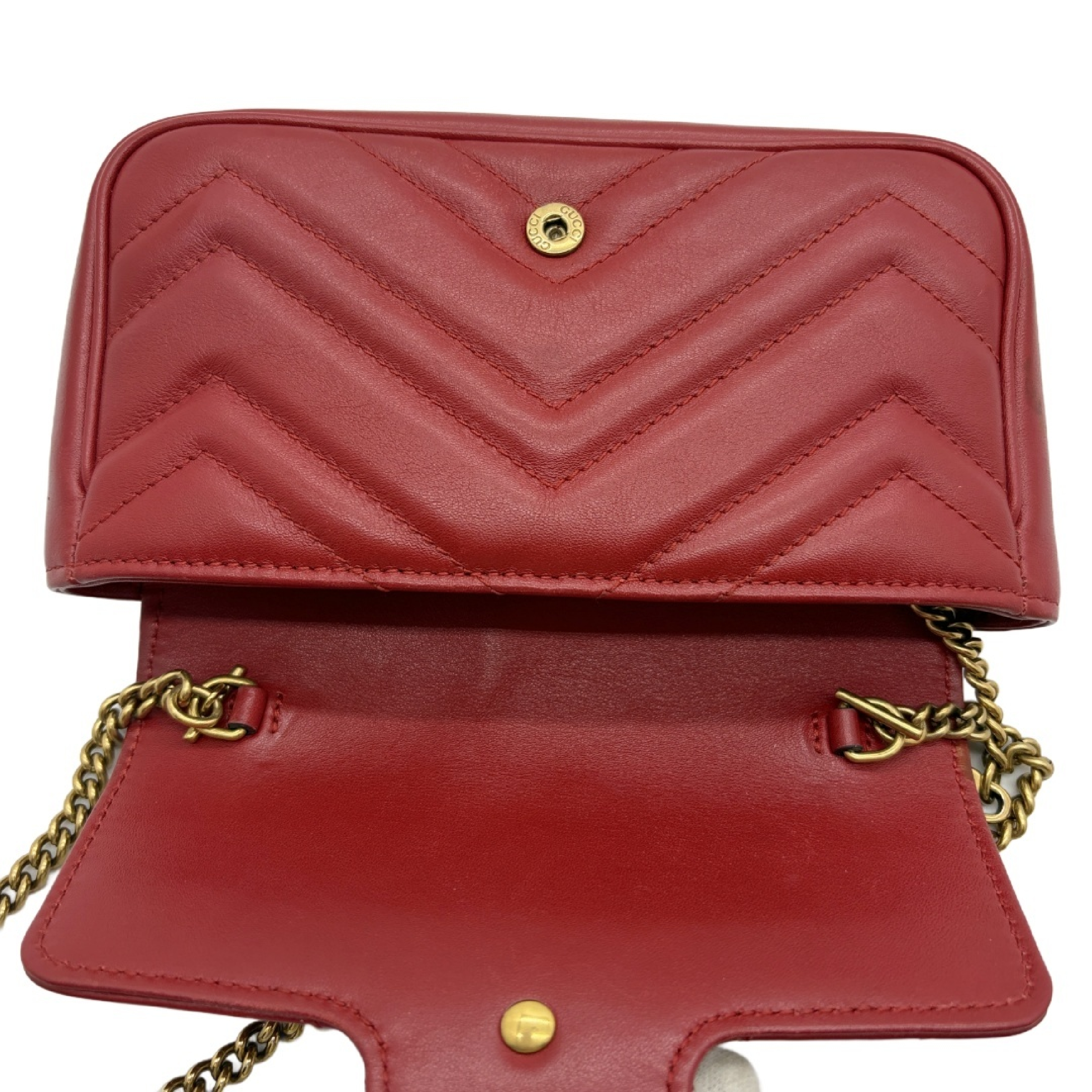 GG Marmont Quilted Small Shoulder Bag — view 8