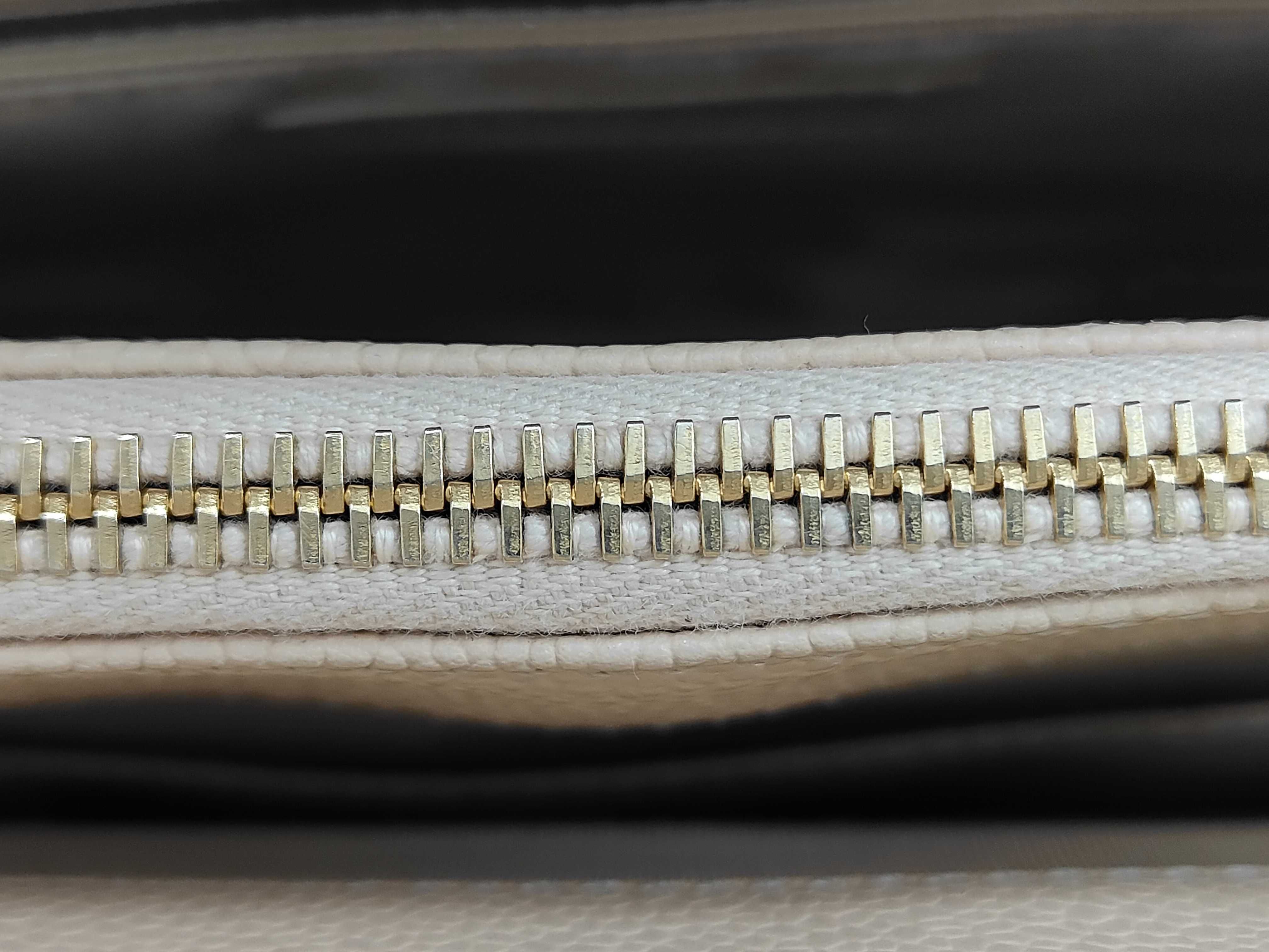 GST Tote Bag, Seal, Series 12, A50995, Caviar Skin, 12914151 Tote Bag — view 9