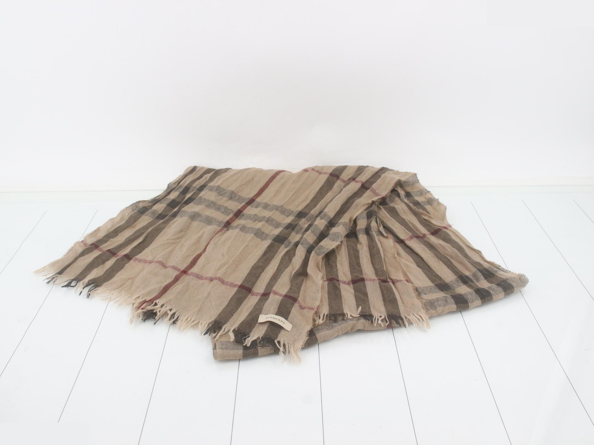 Nova Check Scarf — view 2