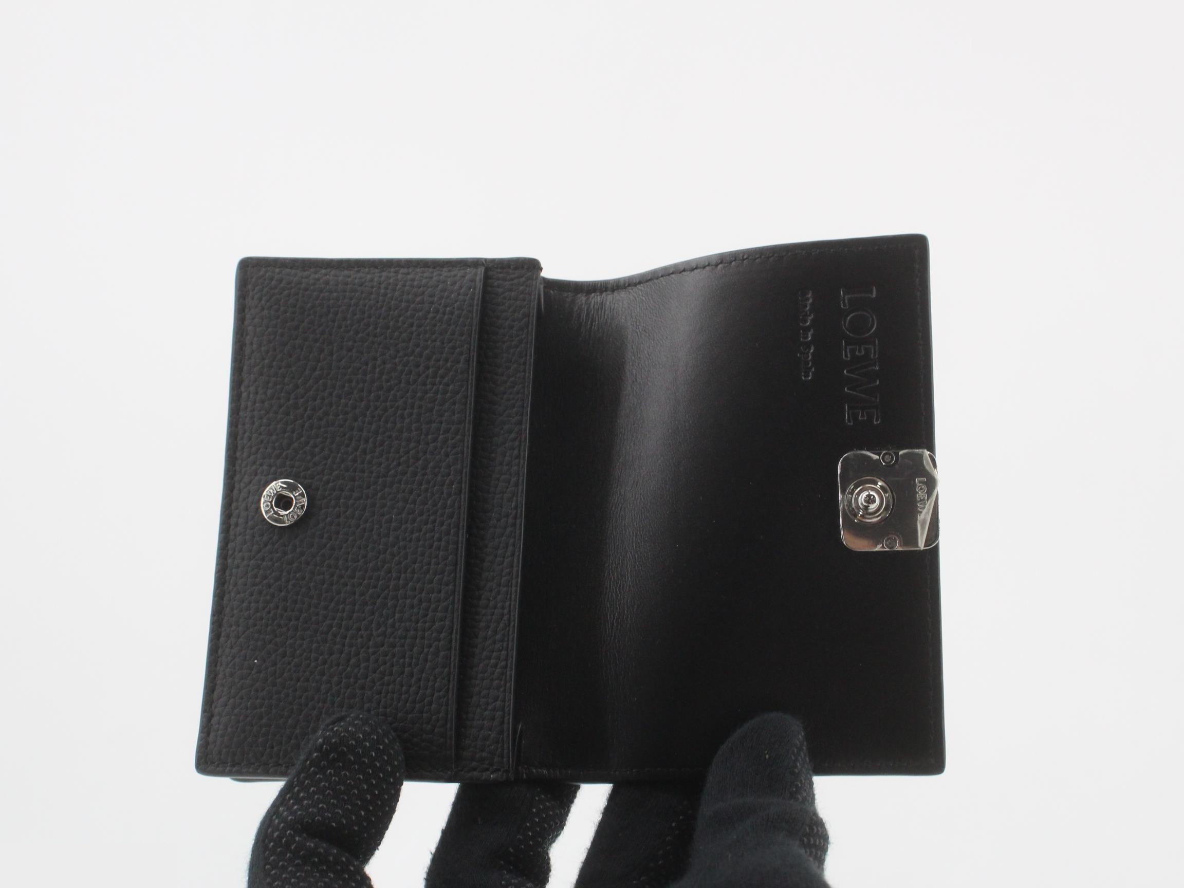 Anagram Card Case — view 4