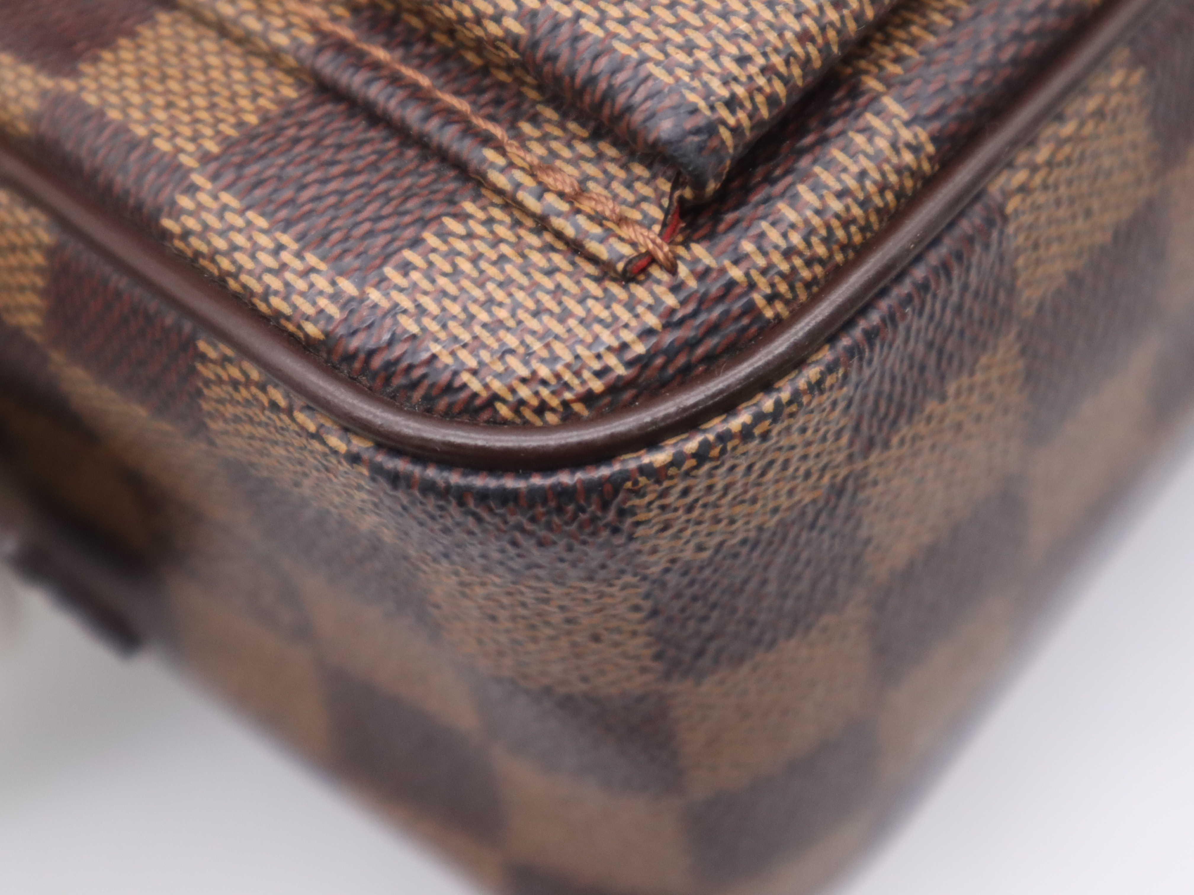 N60006 Damier Evello GM Shoulder Bag — view 10