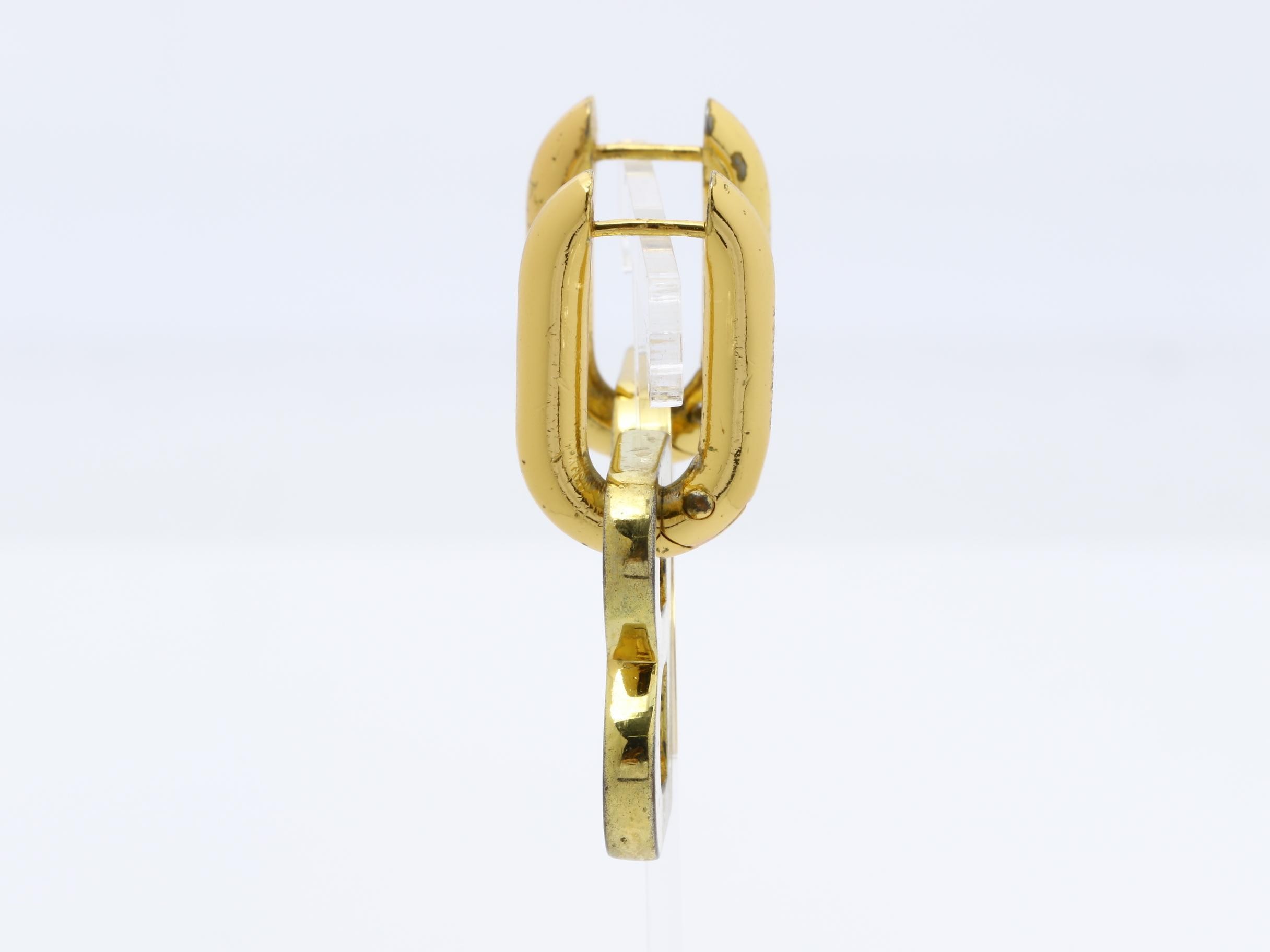 Earrings — view 3