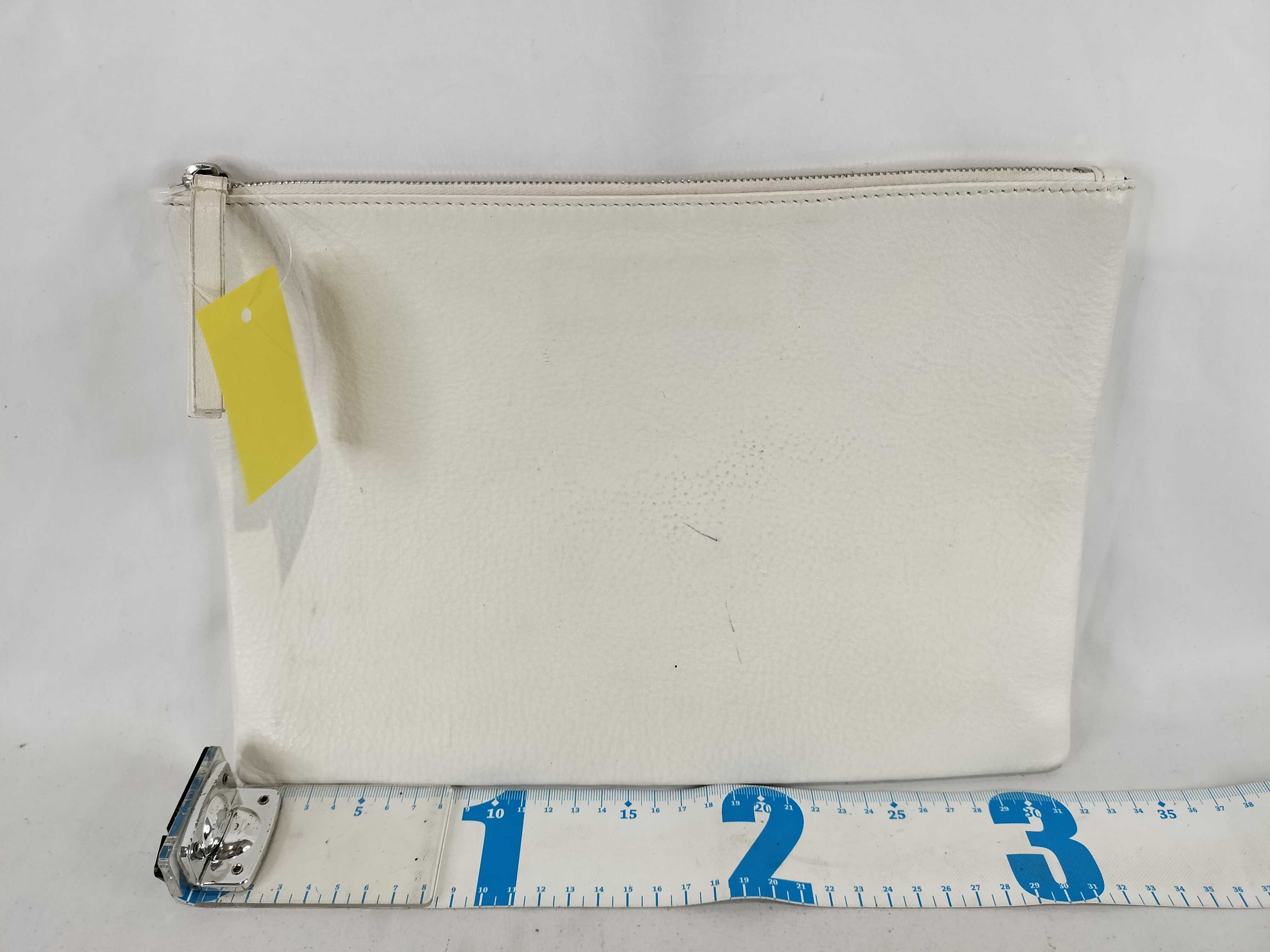 Shopping Clip M Leather Clutch Bag White 485110 Pouch — view 3