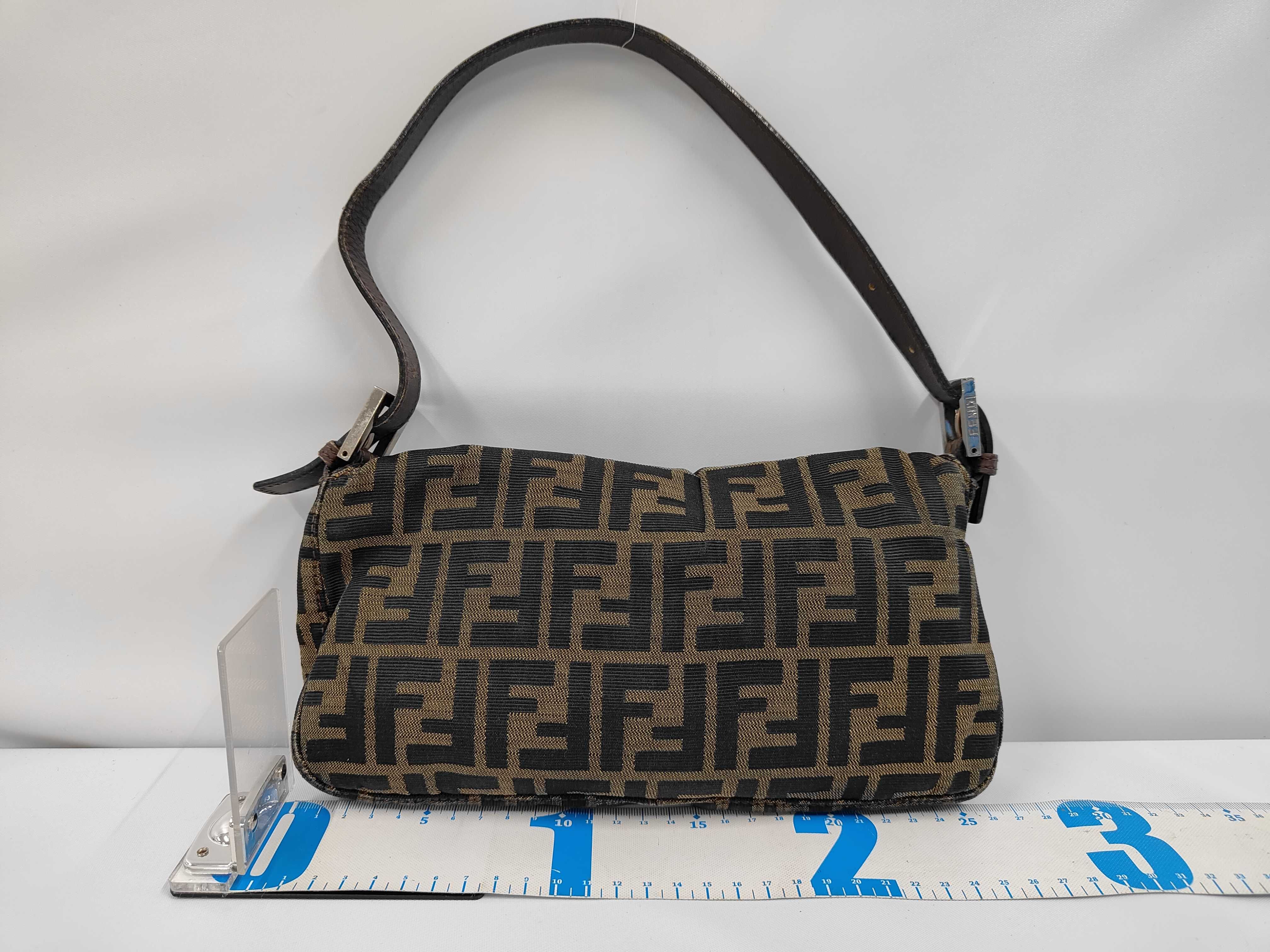 handbag — view 2