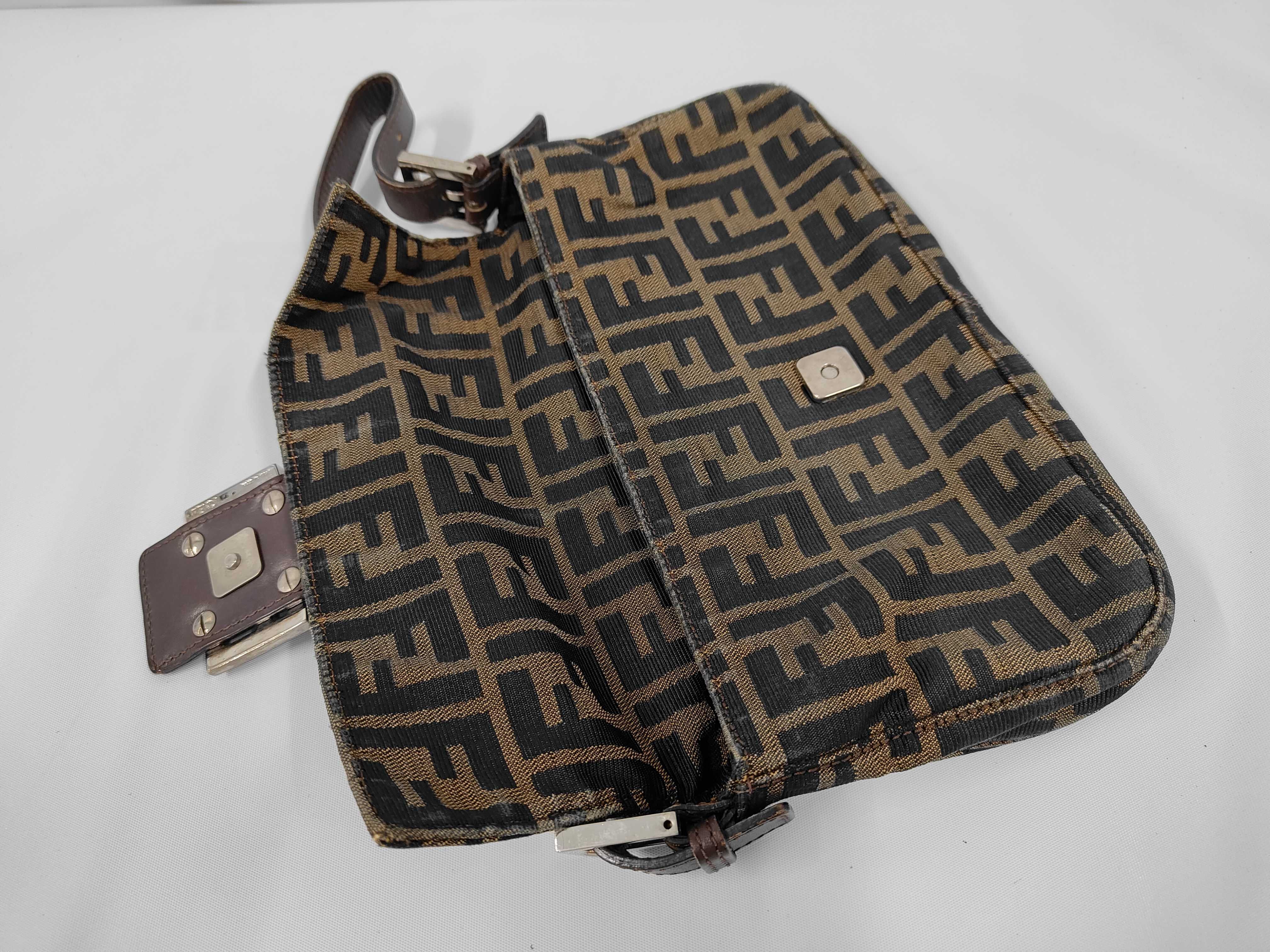 handbag — view 8