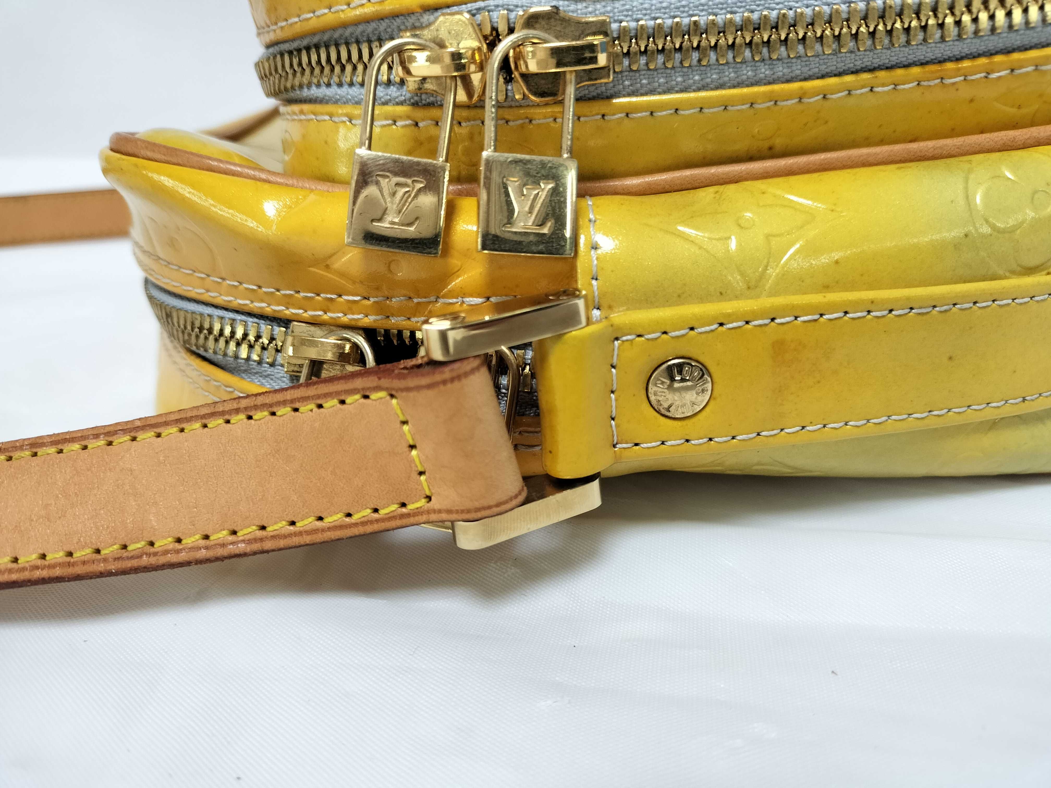 Vernis Worcester Shoulder Bag — view 5