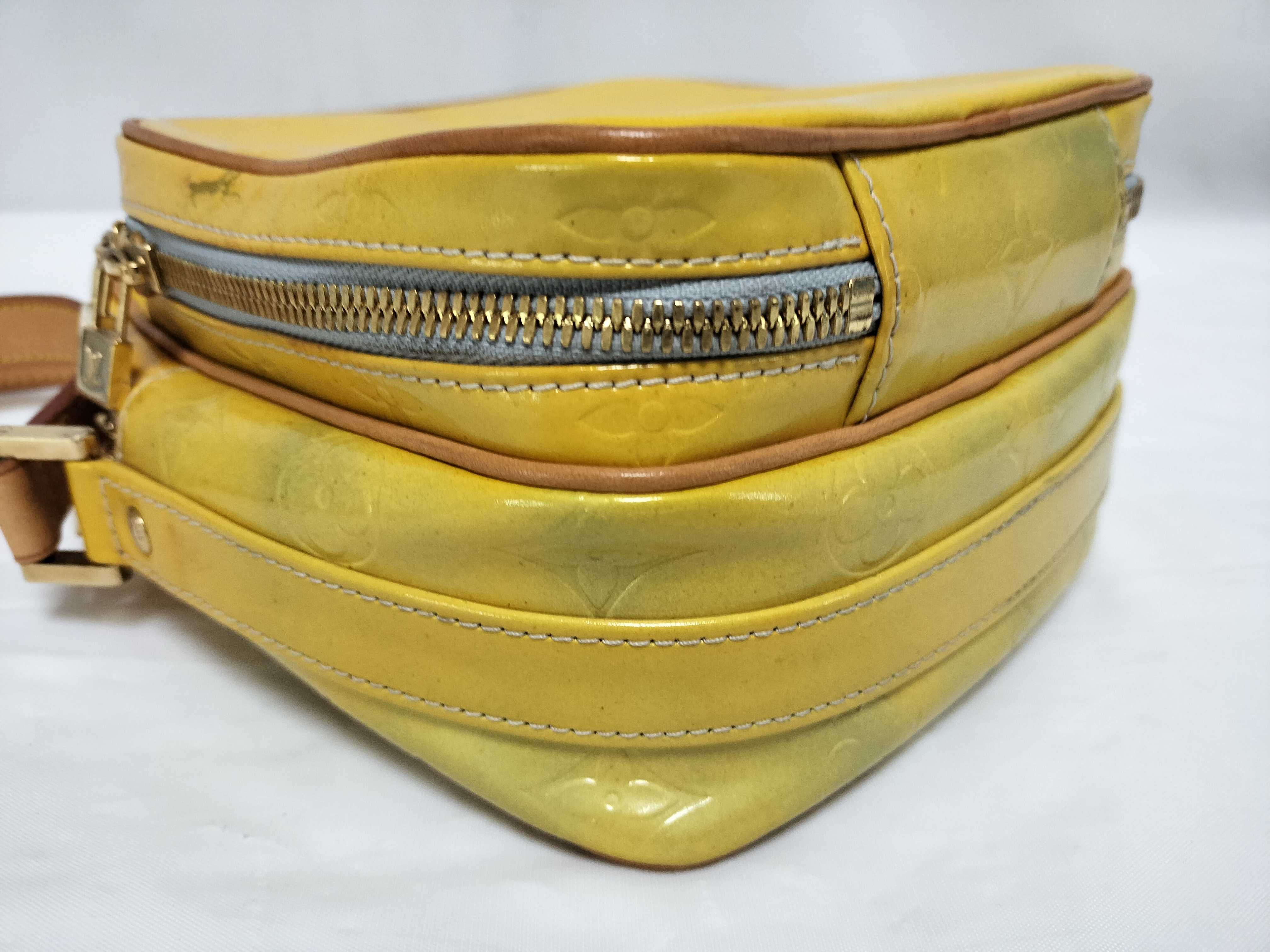 Vernis Worcester Shoulder Bag — view 7