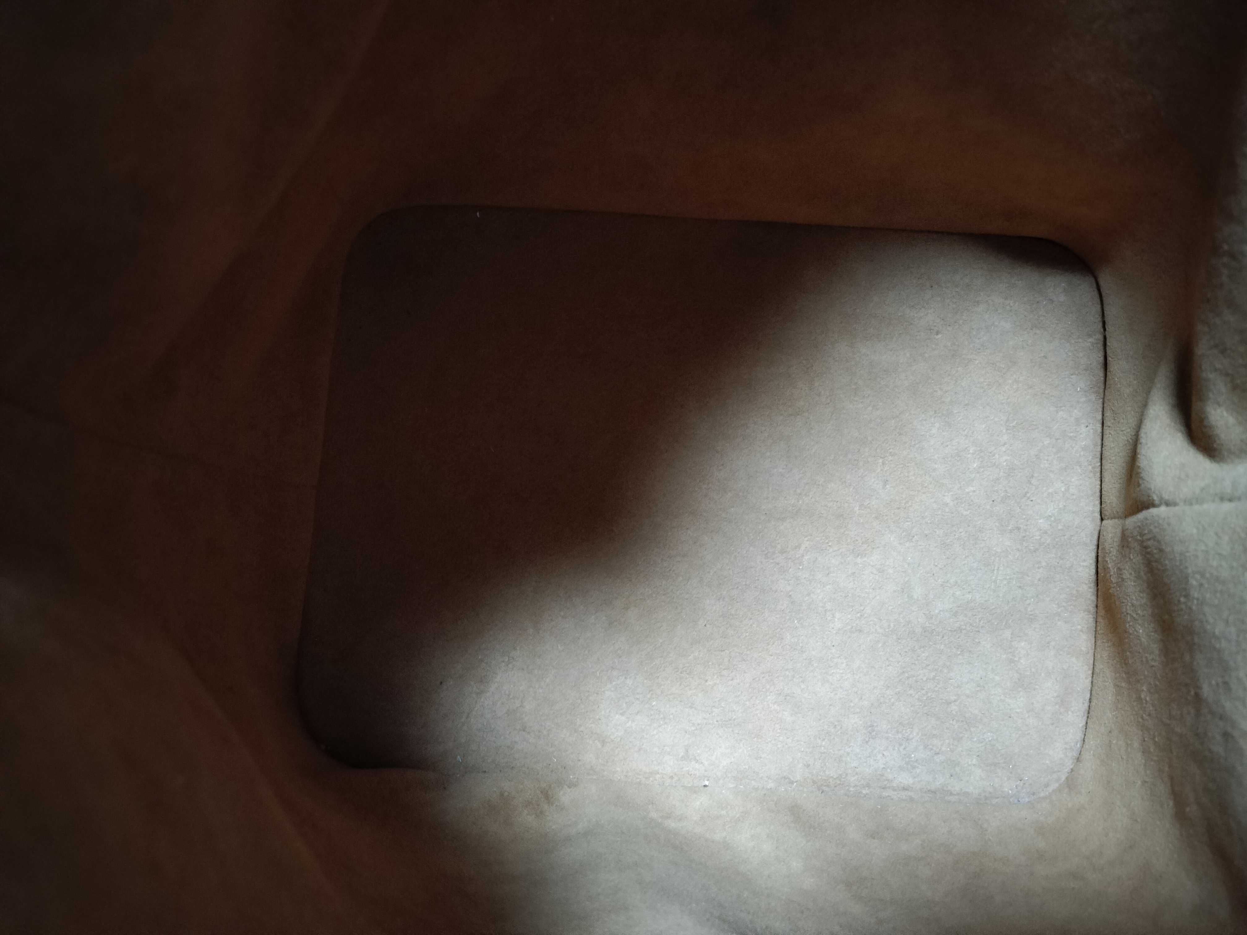 Epi Petit Noé Kenya Brown Shoulder Bag — view 10