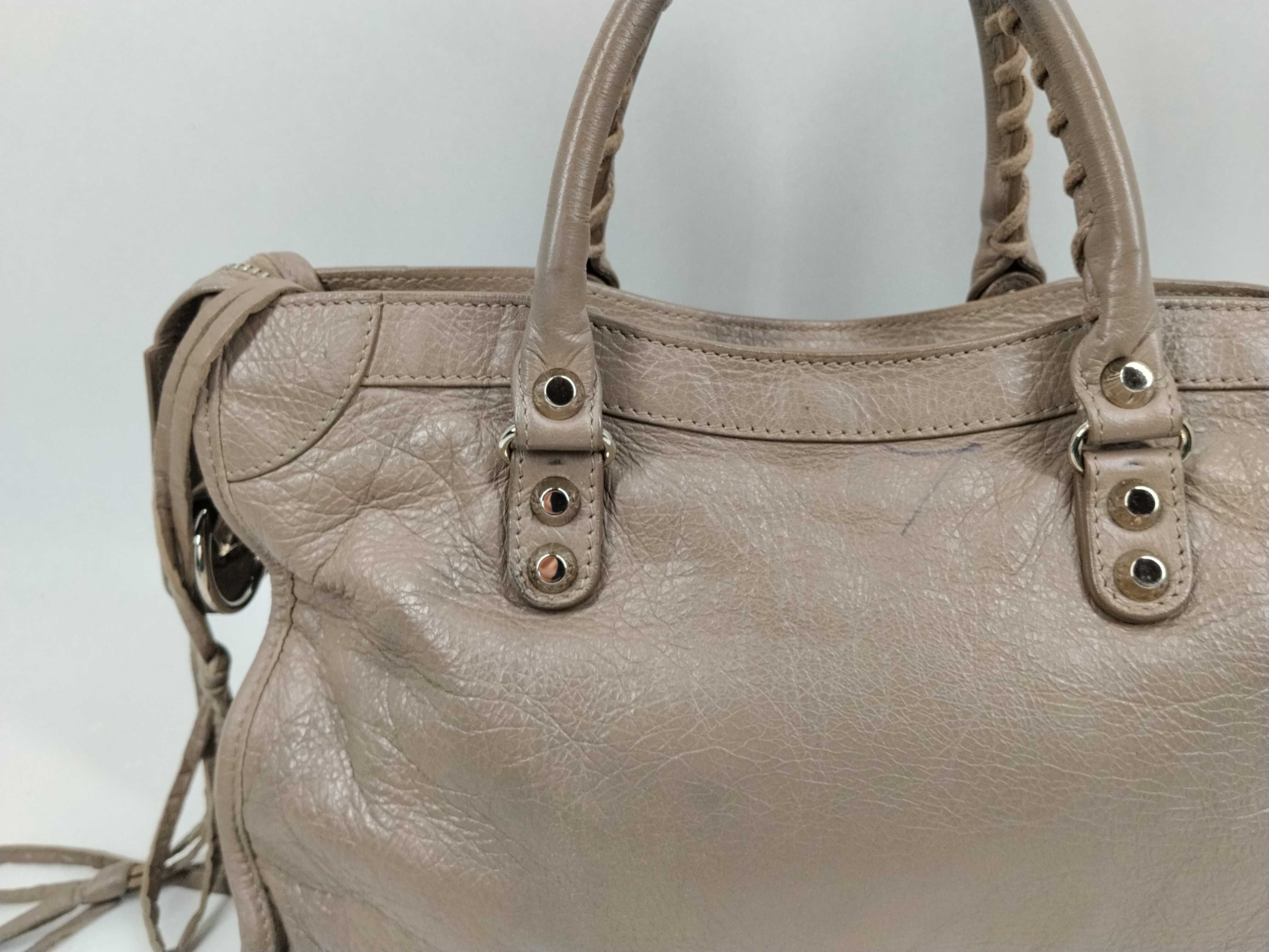 The City ID - Graffiti Classic City Cow Skin Handbag 431621 Mirror Included 1 Handbag — view 3