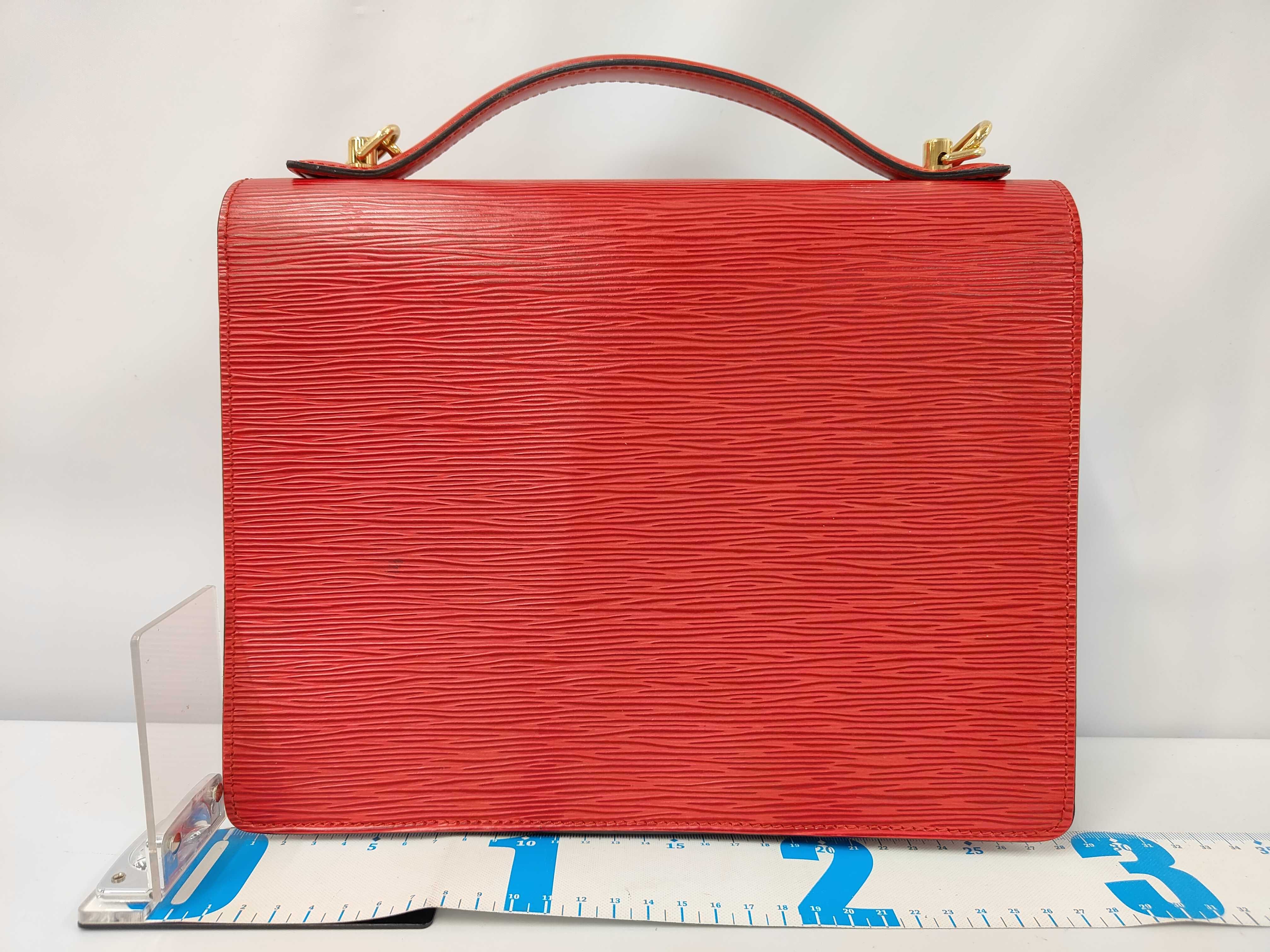 Epi Monceau 2-way shoulder bag with strap, Castilian red. — view 2