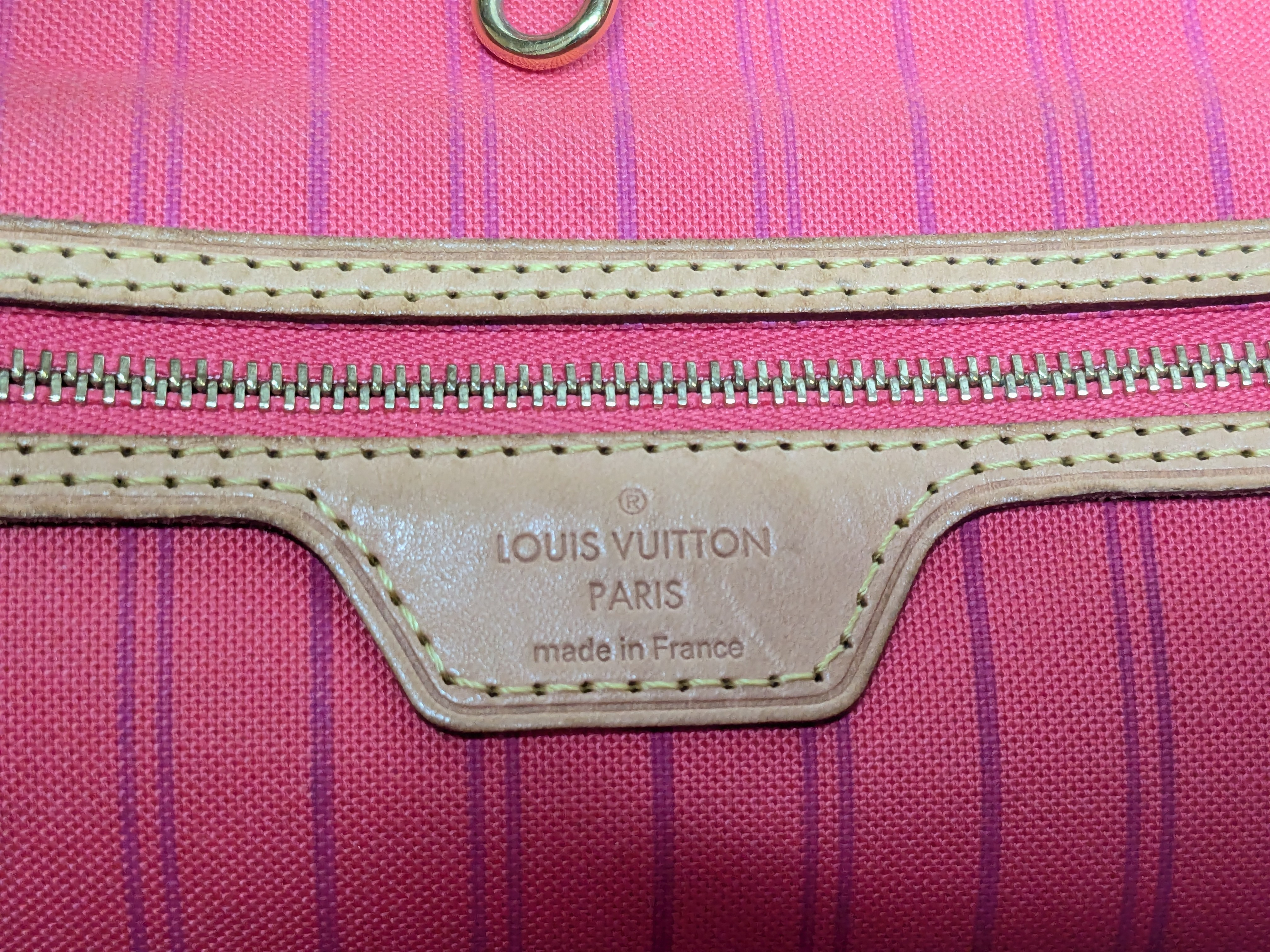 LV Azur Delightful PM Shoulder Bag — view 8