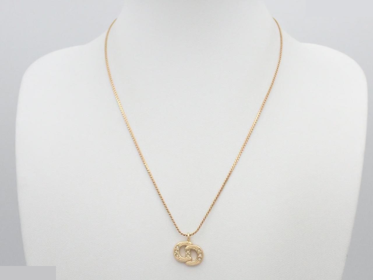 necklace, neck circumference approximately 46 cm — view 3