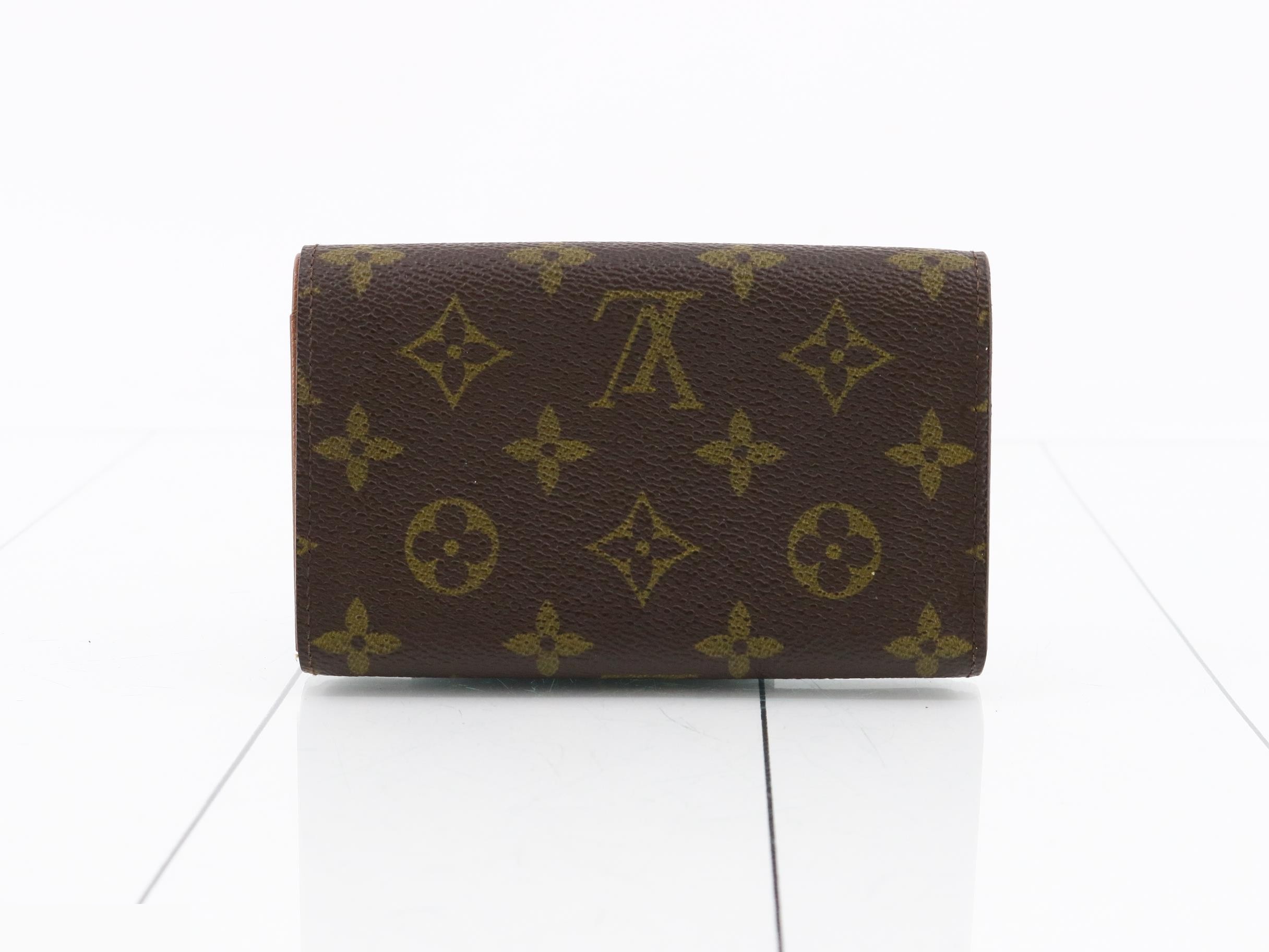 Monogram wallet — view 2