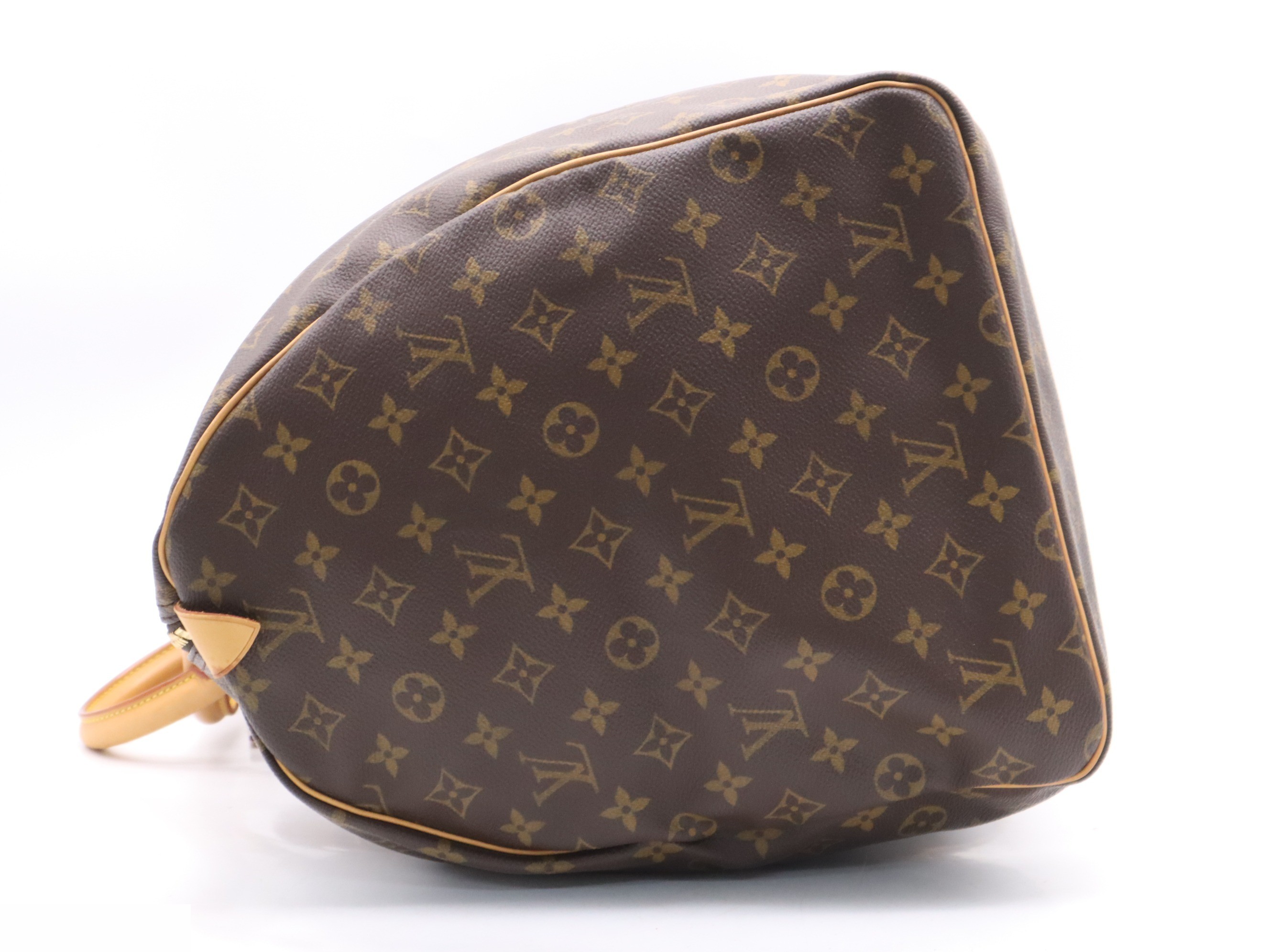 Keepall 60 with padlock, 2 keys, name tag, and handle strap. — view 3