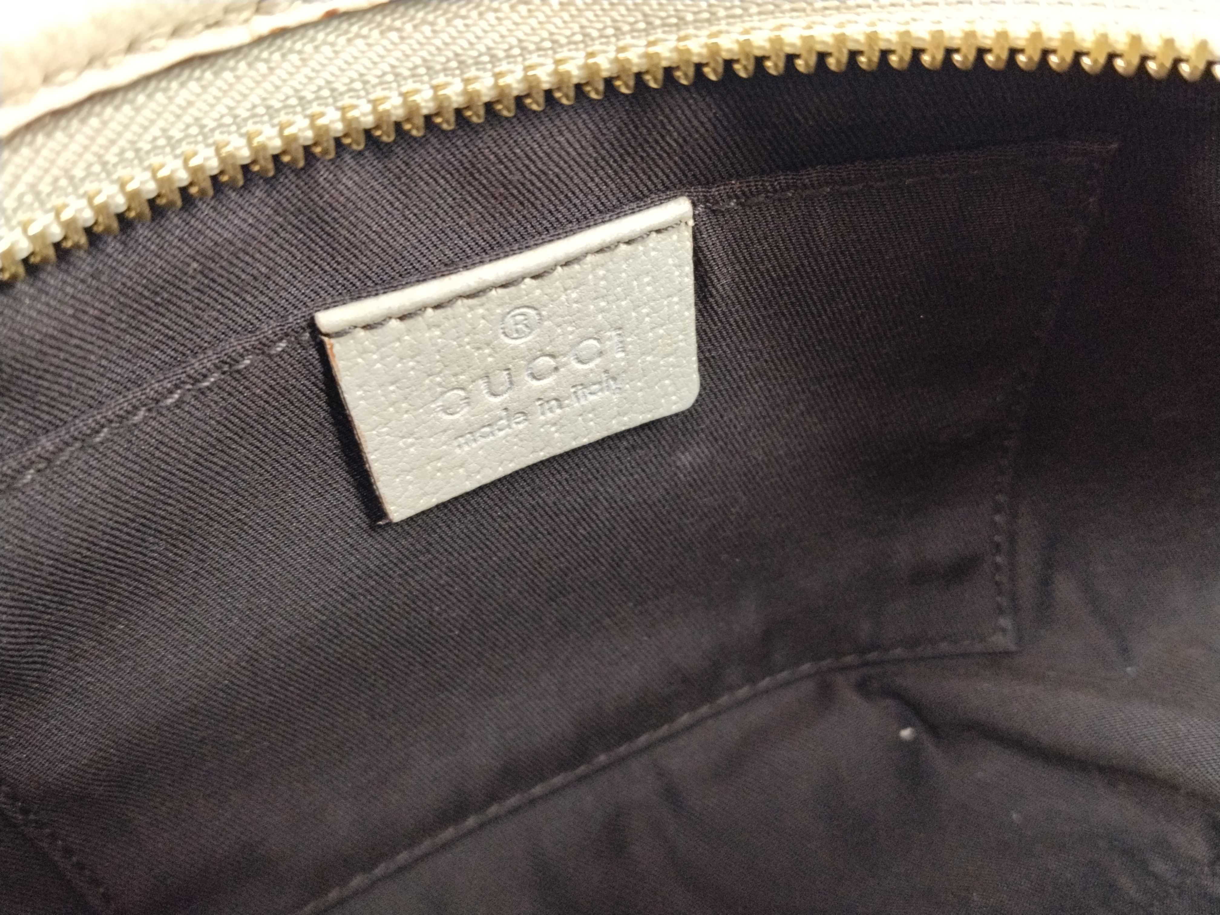 GG Canvas Shoulder Bag — view 12