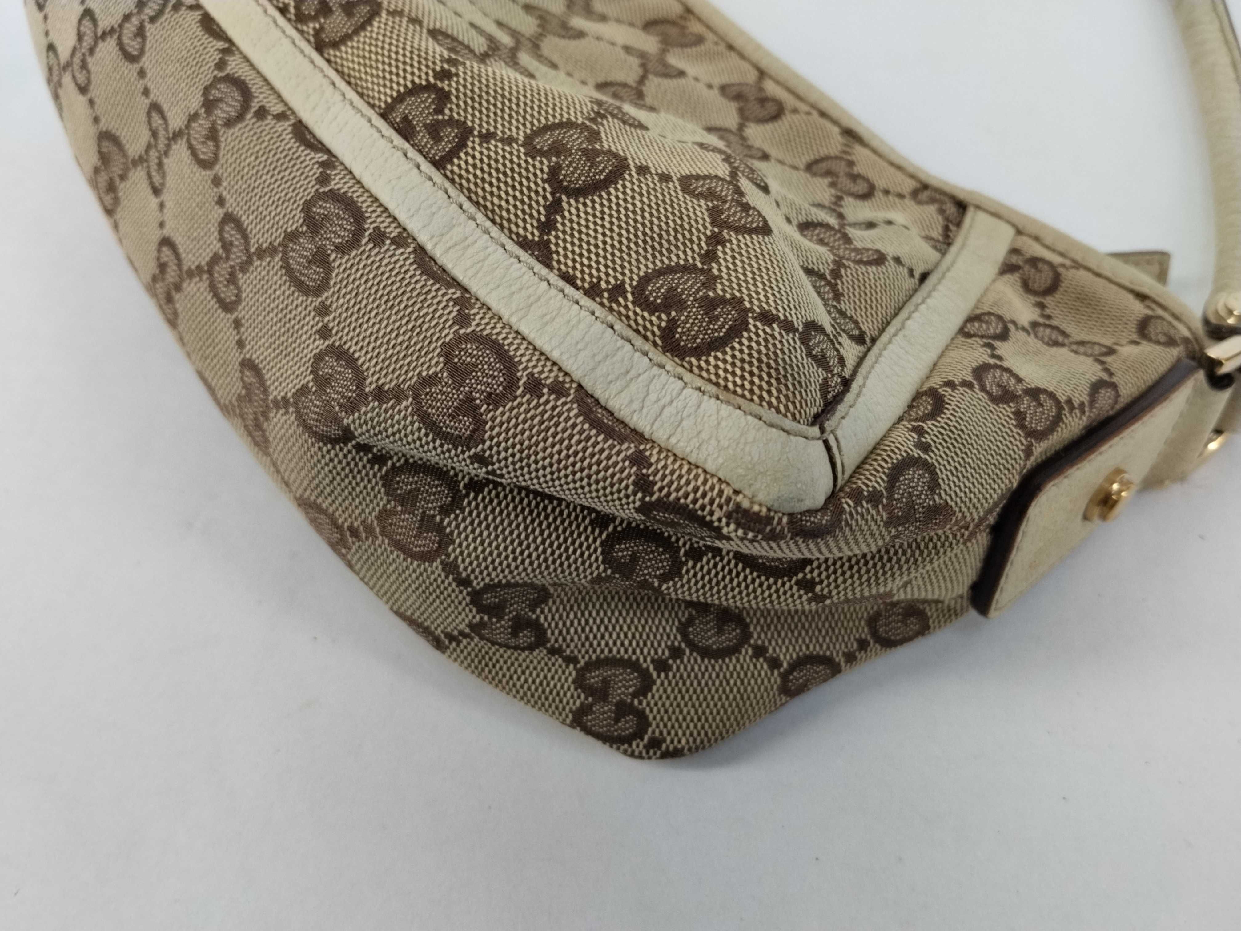 GG Canvas Shoulder Bag — view 6