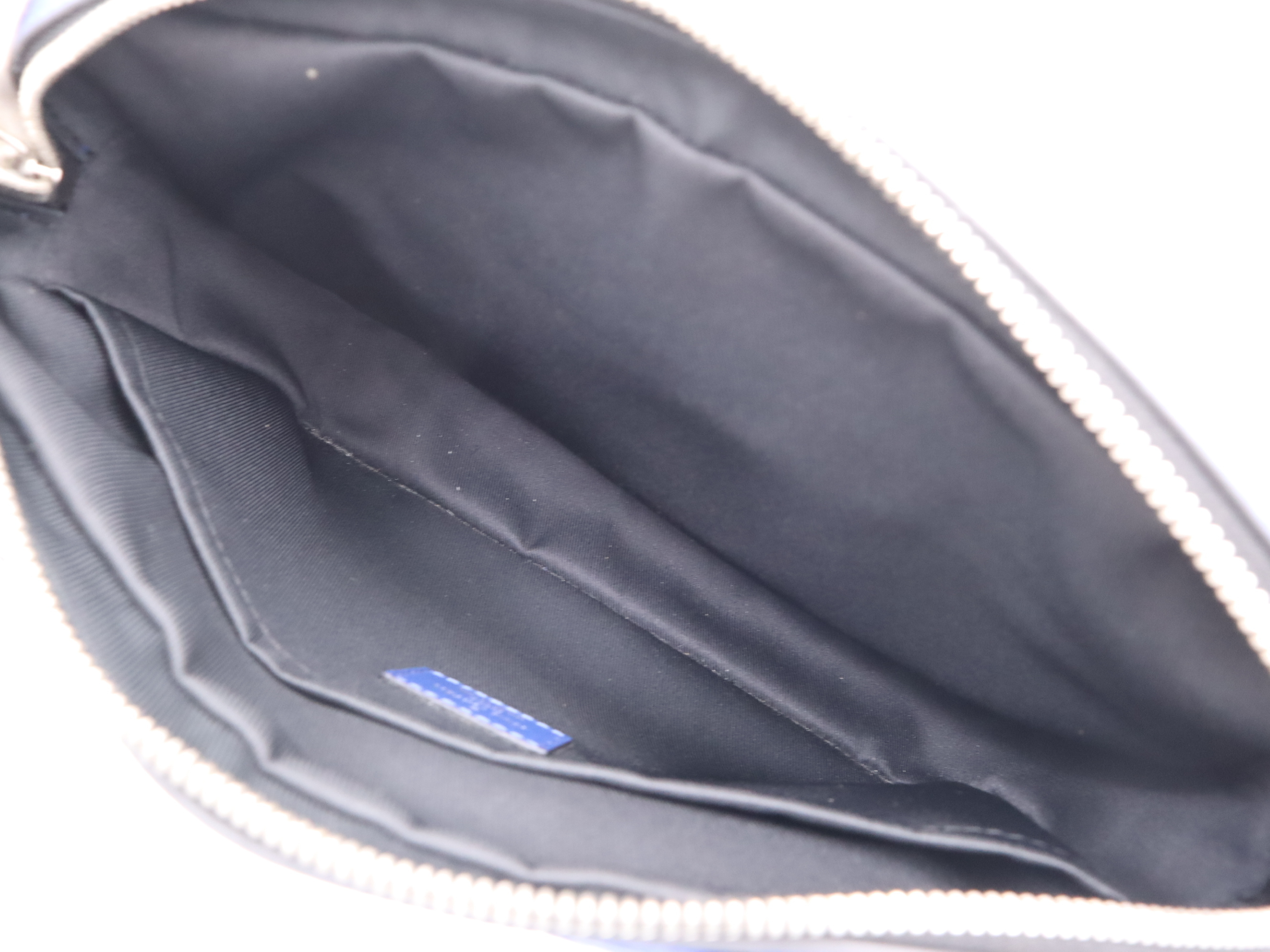M33437 Taiga Outdoor Messenger PM Cobalt Blue Shoulder Bag — view 11