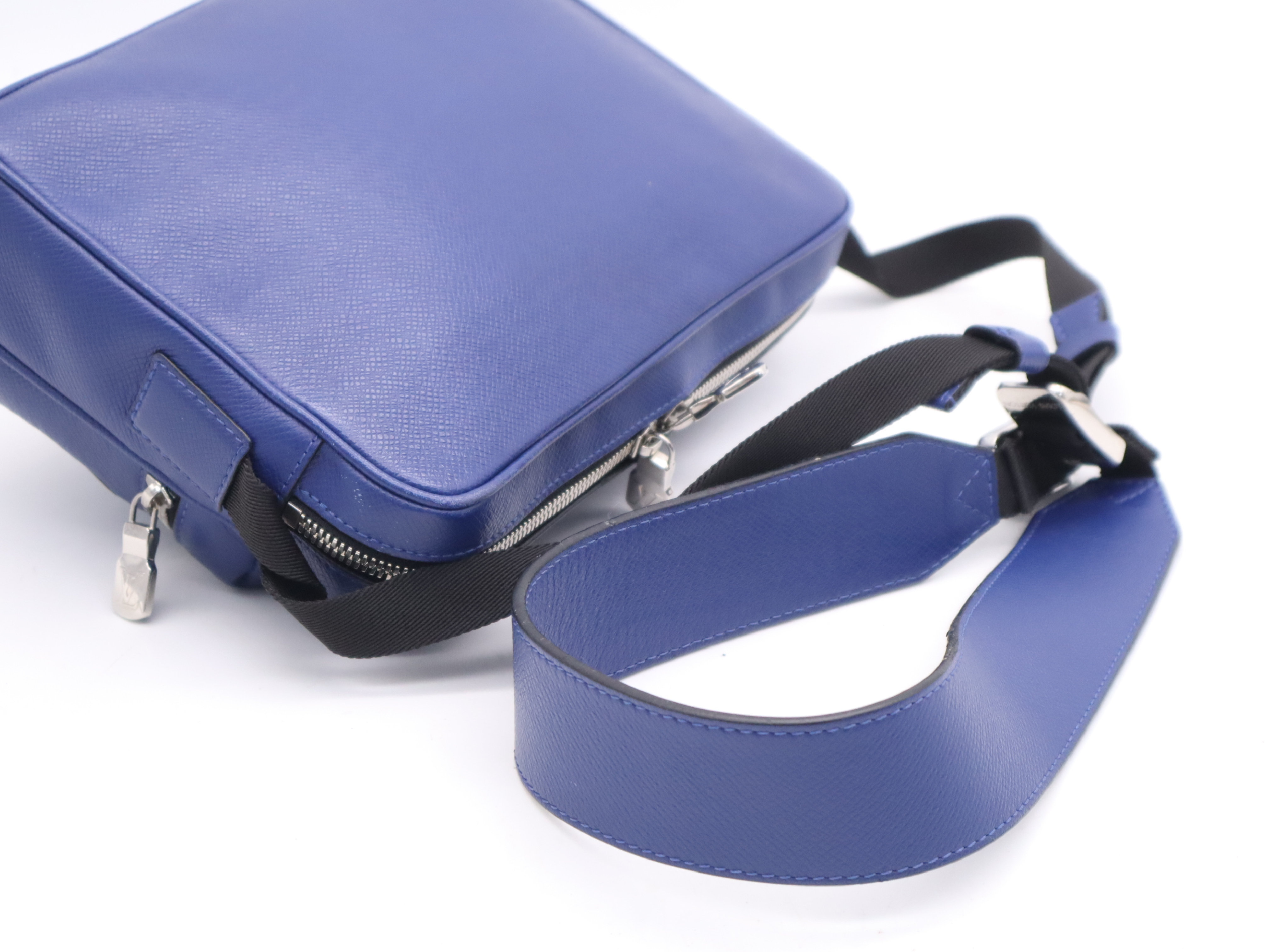 M33437 Taiga Outdoor Messenger PM Cobalt Blue Shoulder Bag — view 6
