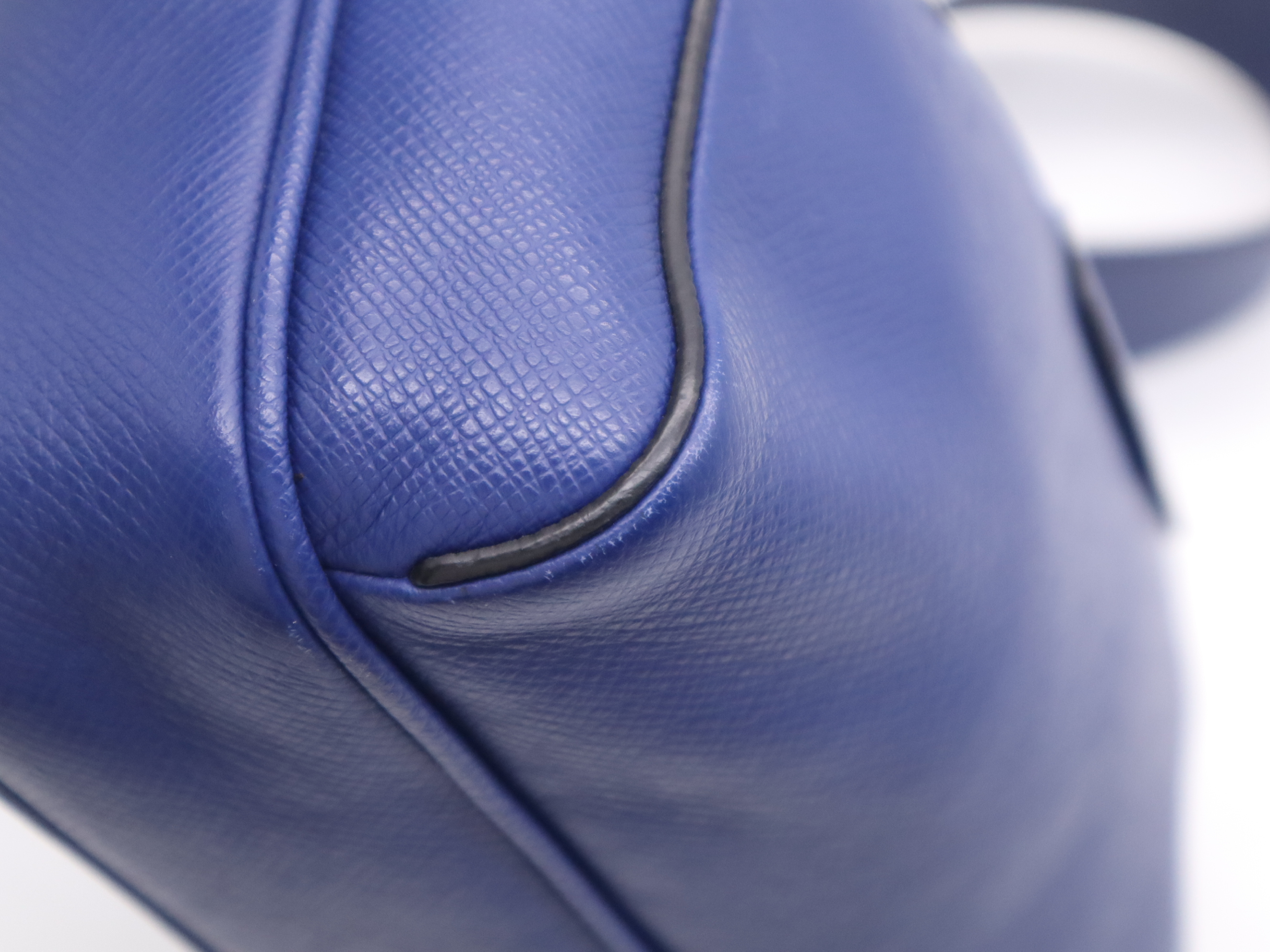 M33437 Taiga Outdoor Messenger PM Cobalt Blue Shoulder Bag — view 9