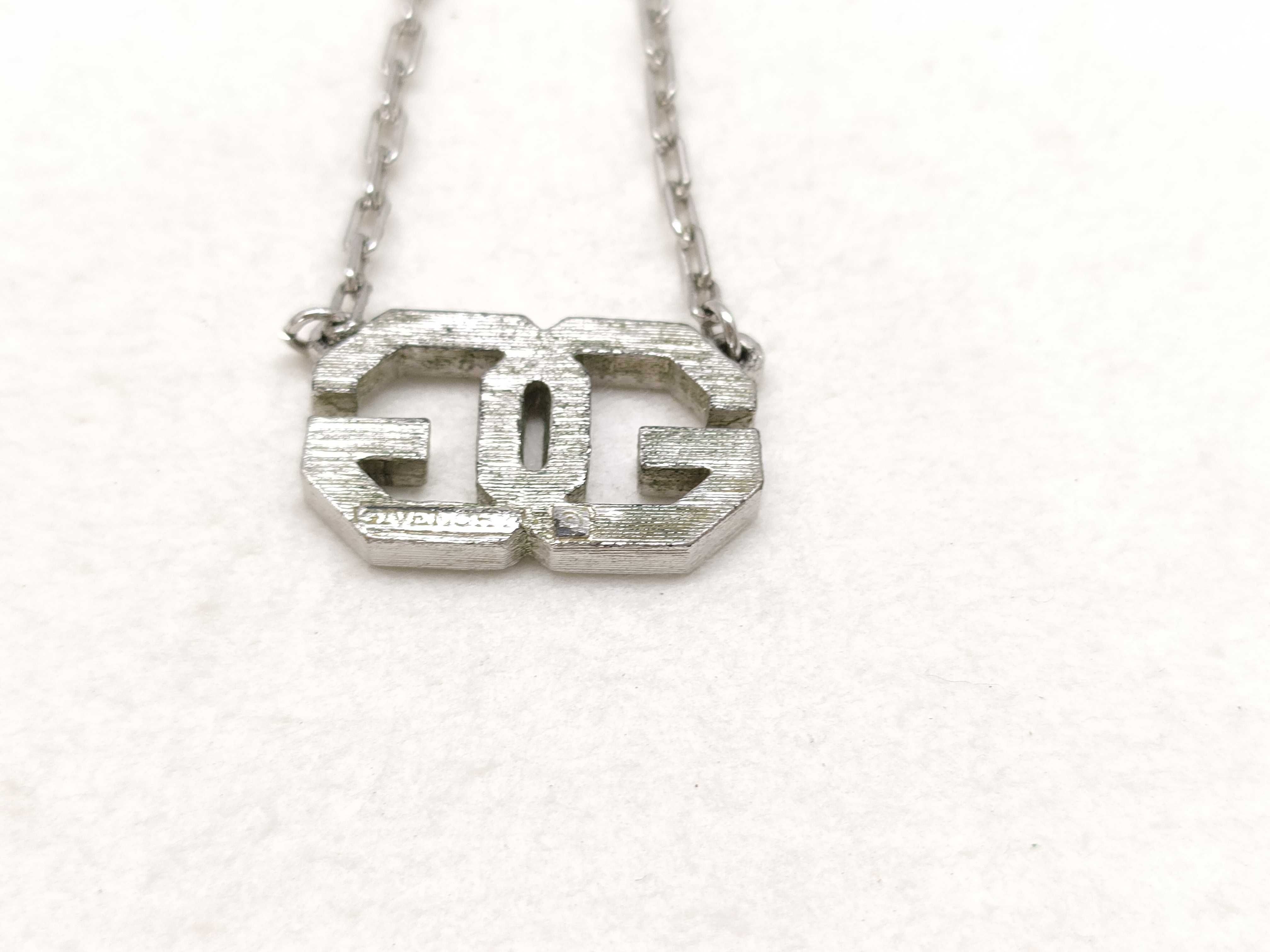 Necklace — view 2