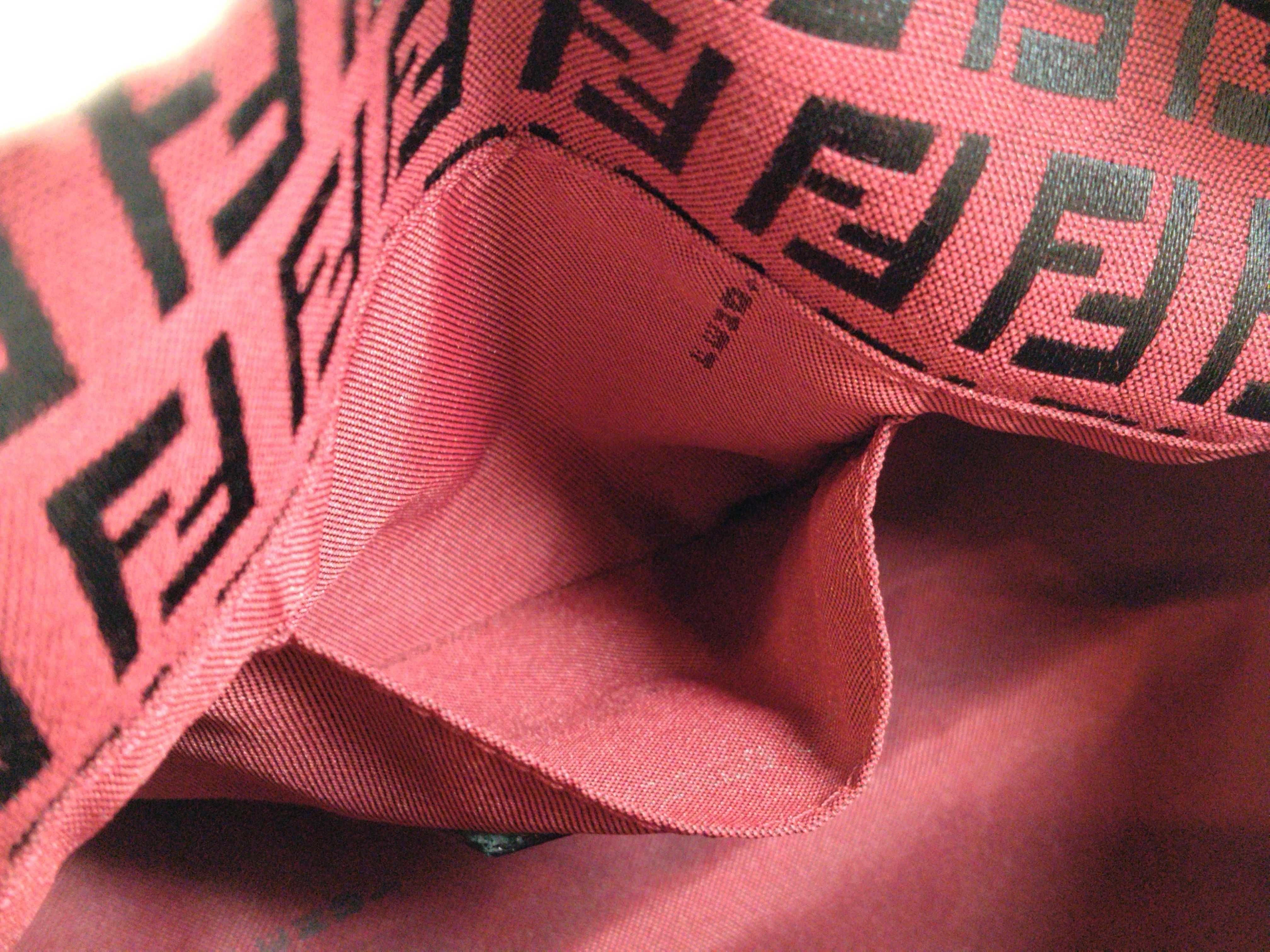 Mamma Fendi Zucchino Mamma Bucket Handbag — view 13