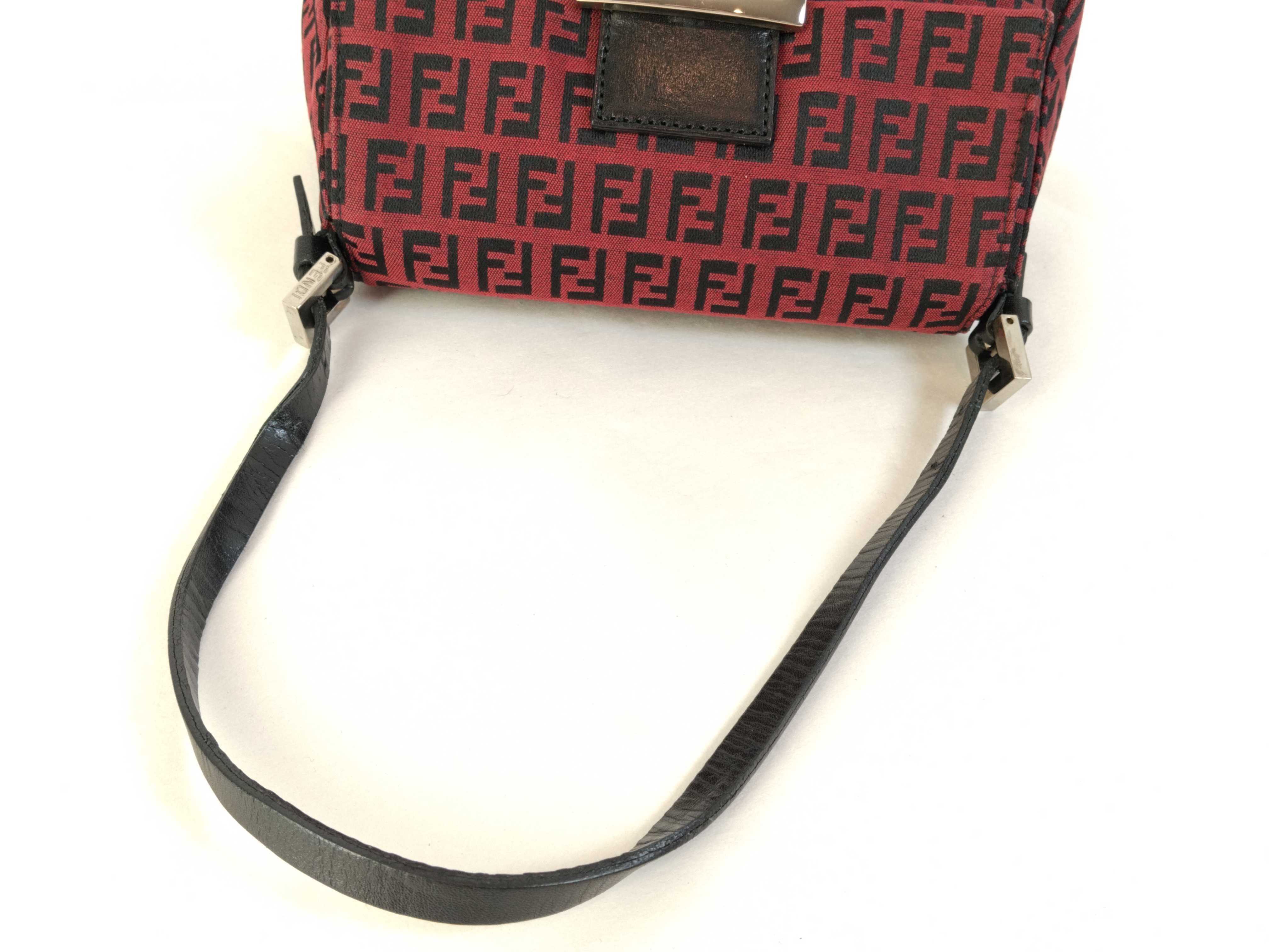 Mamma Fendi Zucchino Mamma Bucket Handbag — view 3