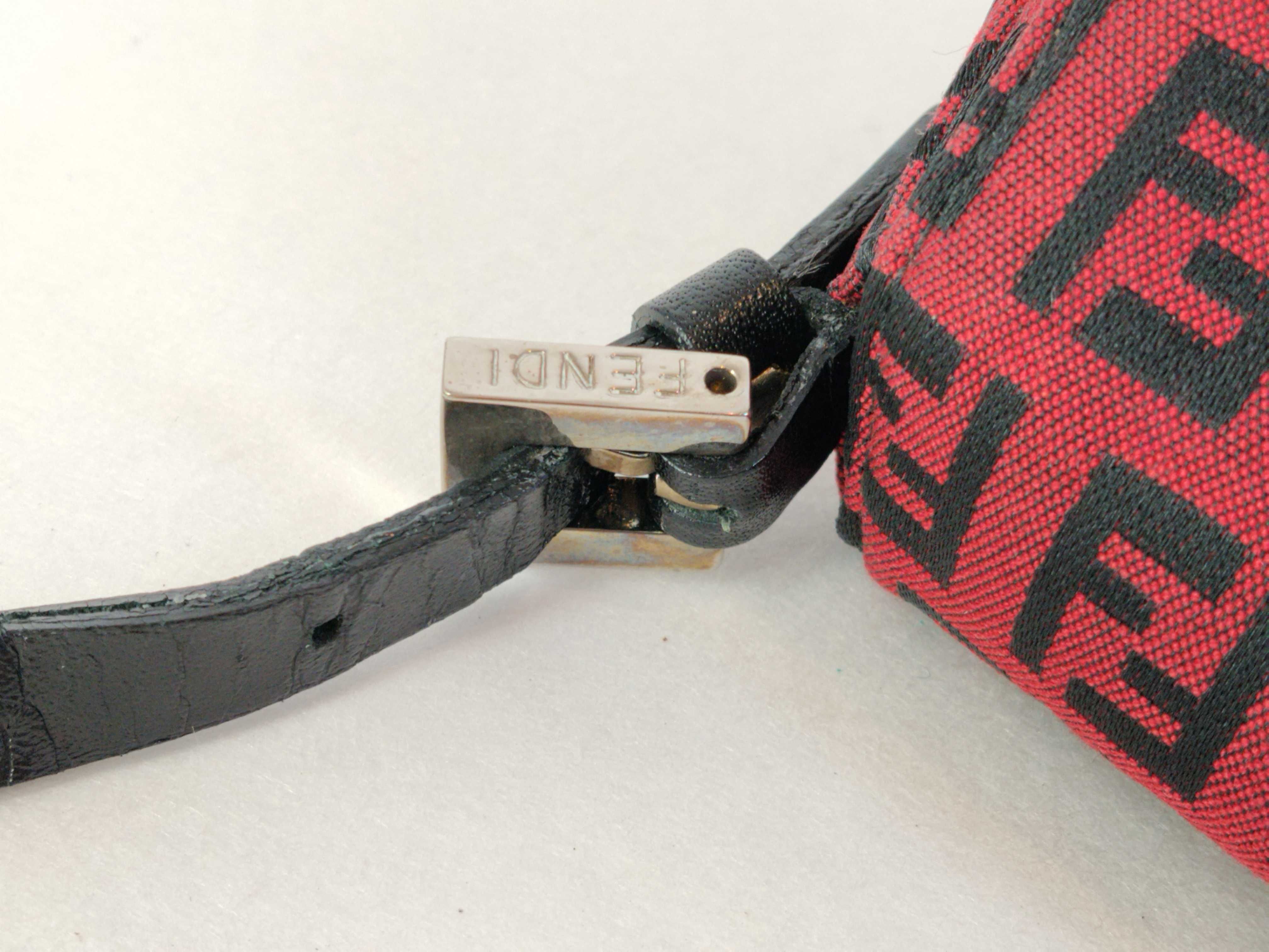 Mamma Fendi Zucchino Mamma Bucket Handbag — view 6