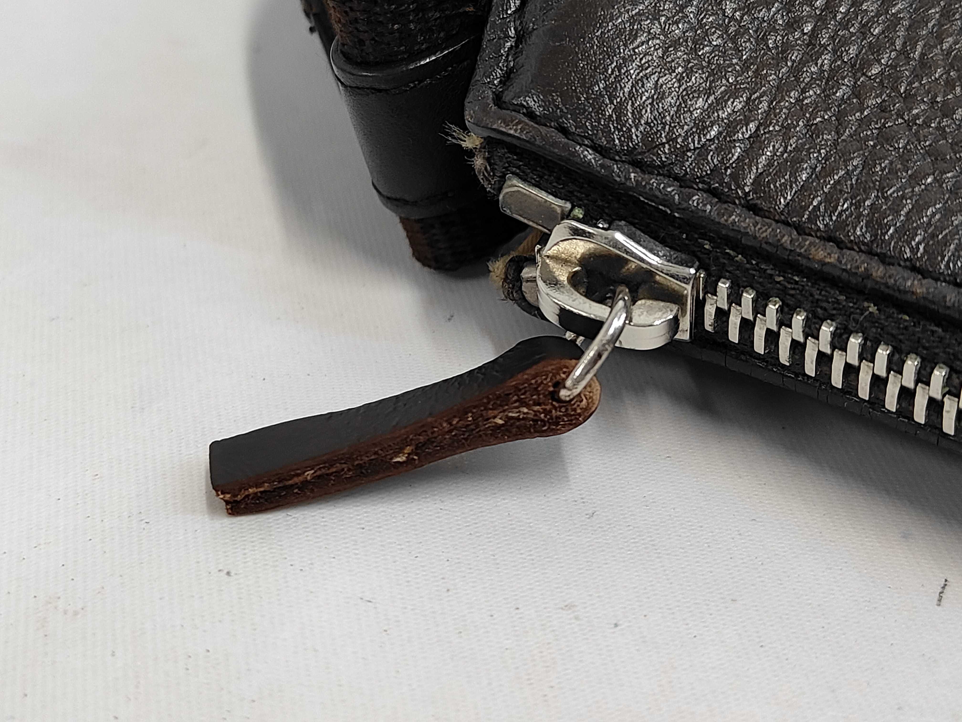 Trotter Leather Shoulder Bag — view 7