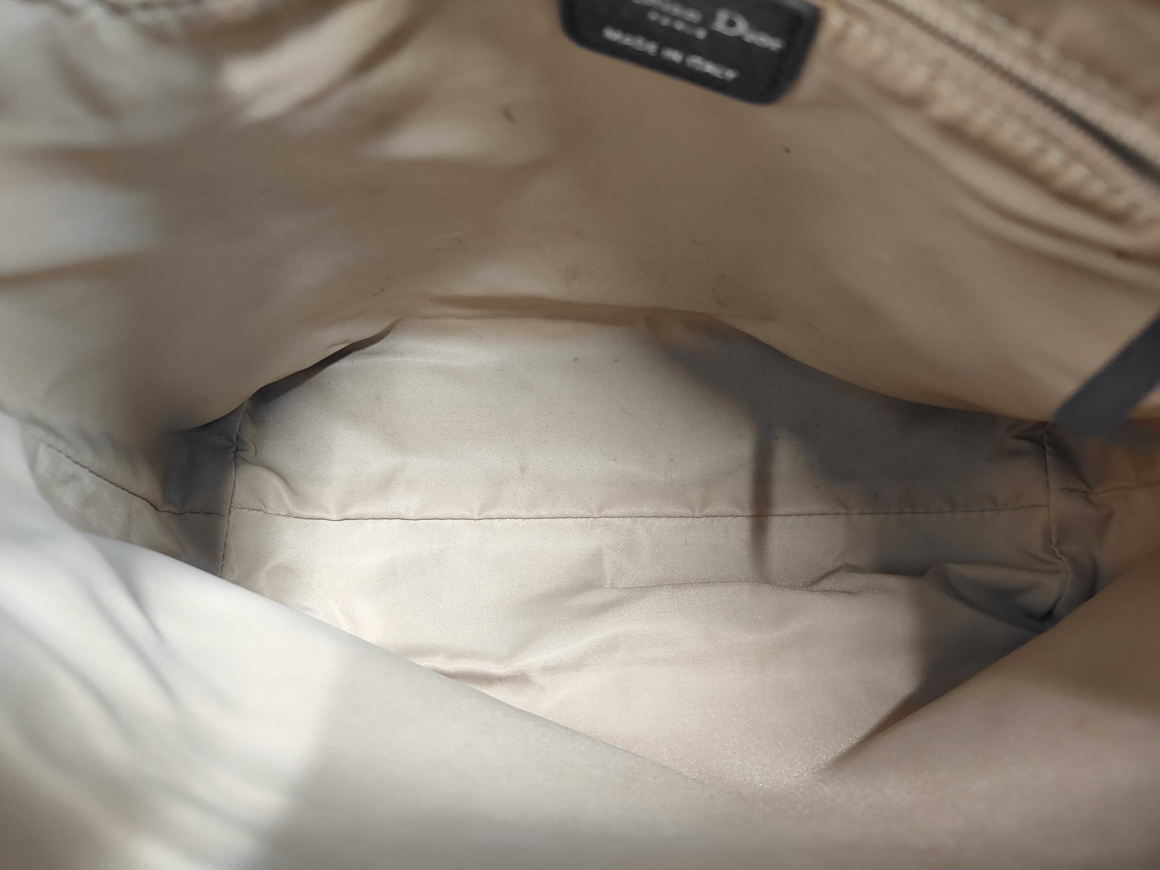 Trotter Leather Shoulder Bag — view 9