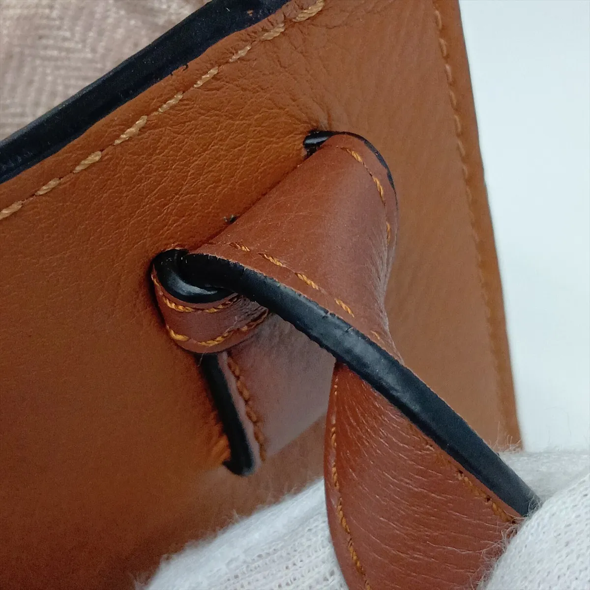 Hammock Small Leather Handbag Pink x Brown — view 13