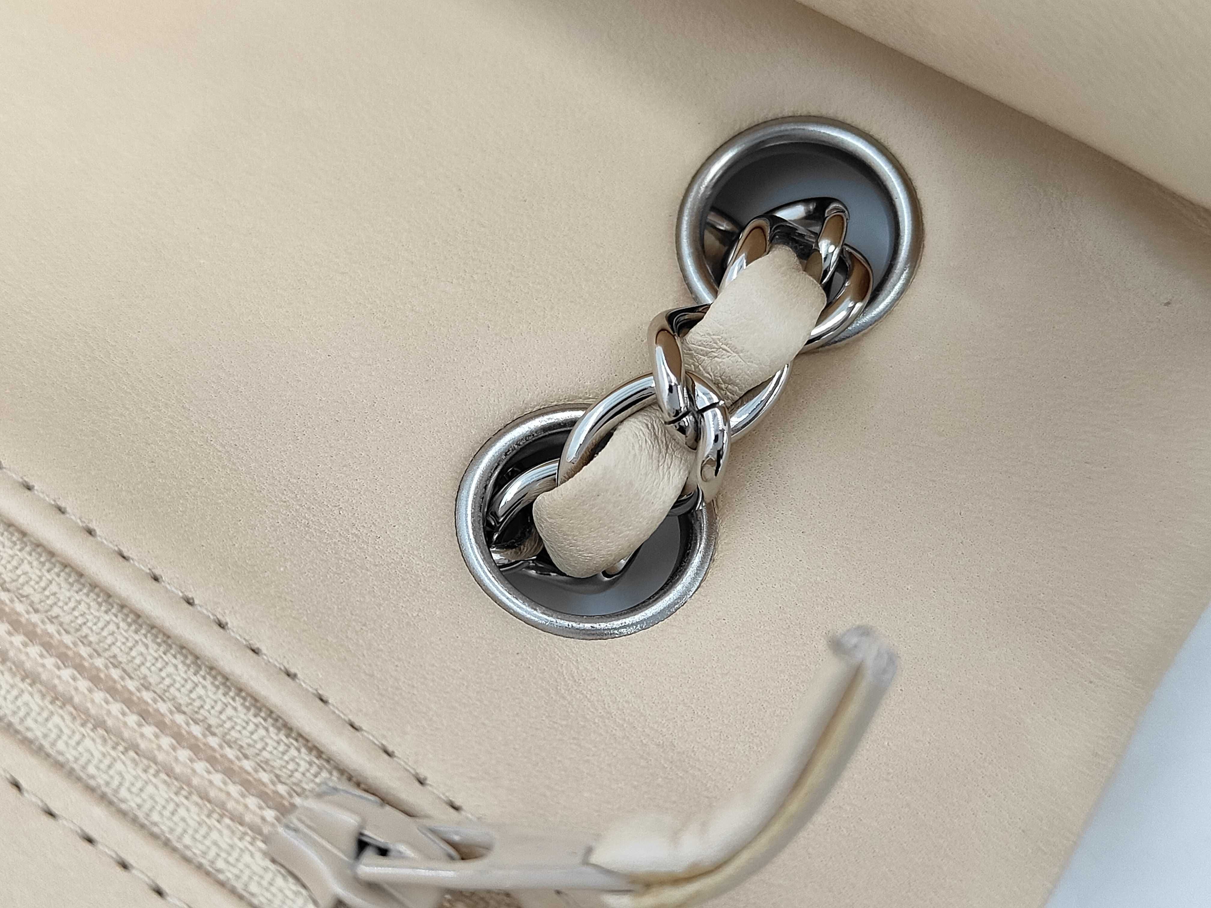 W-Flap 25 Chain Shoulder Bag, Matelassé Lambskin, Beige, SS Shoulder Bag — view 7