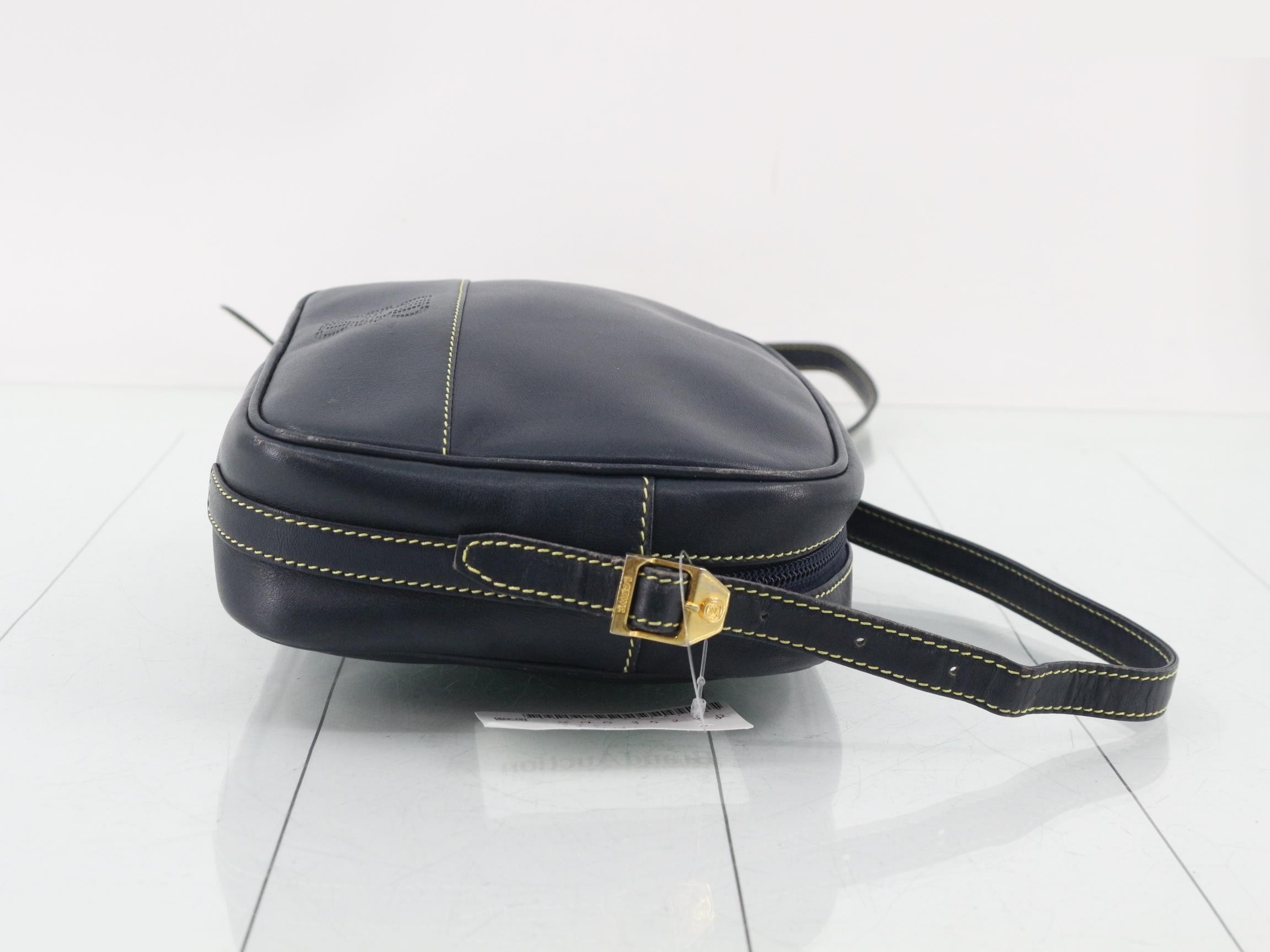 shoulder bag — view 3