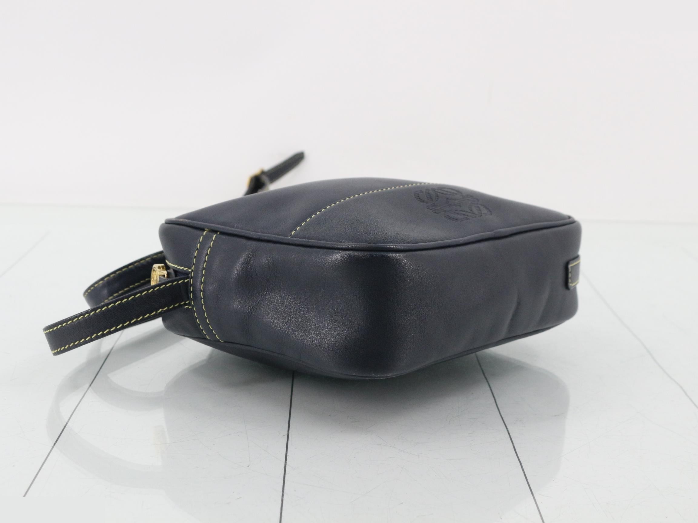 shoulder bag — view 5
