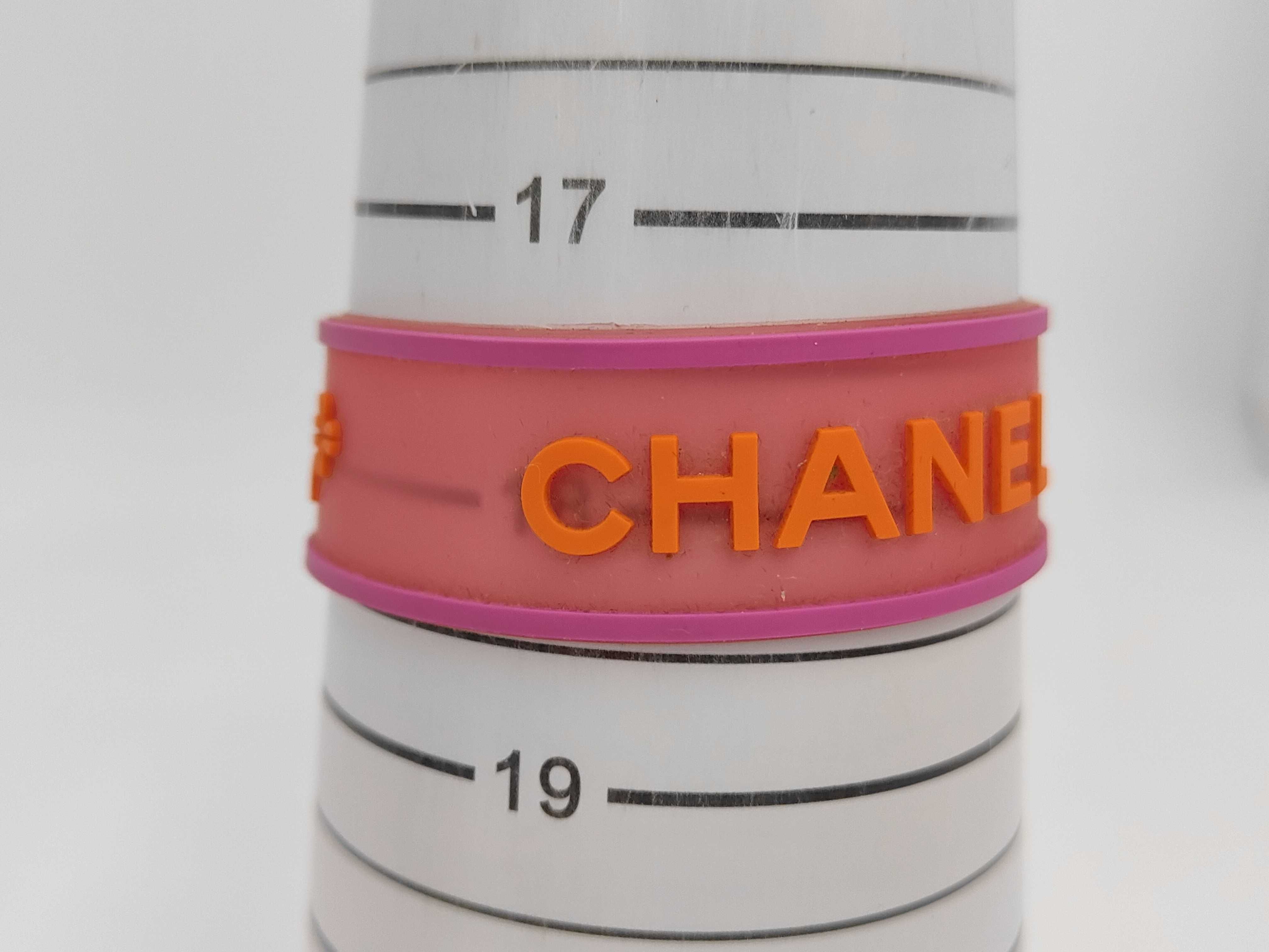 rubber bracelet and other accessories — view 5