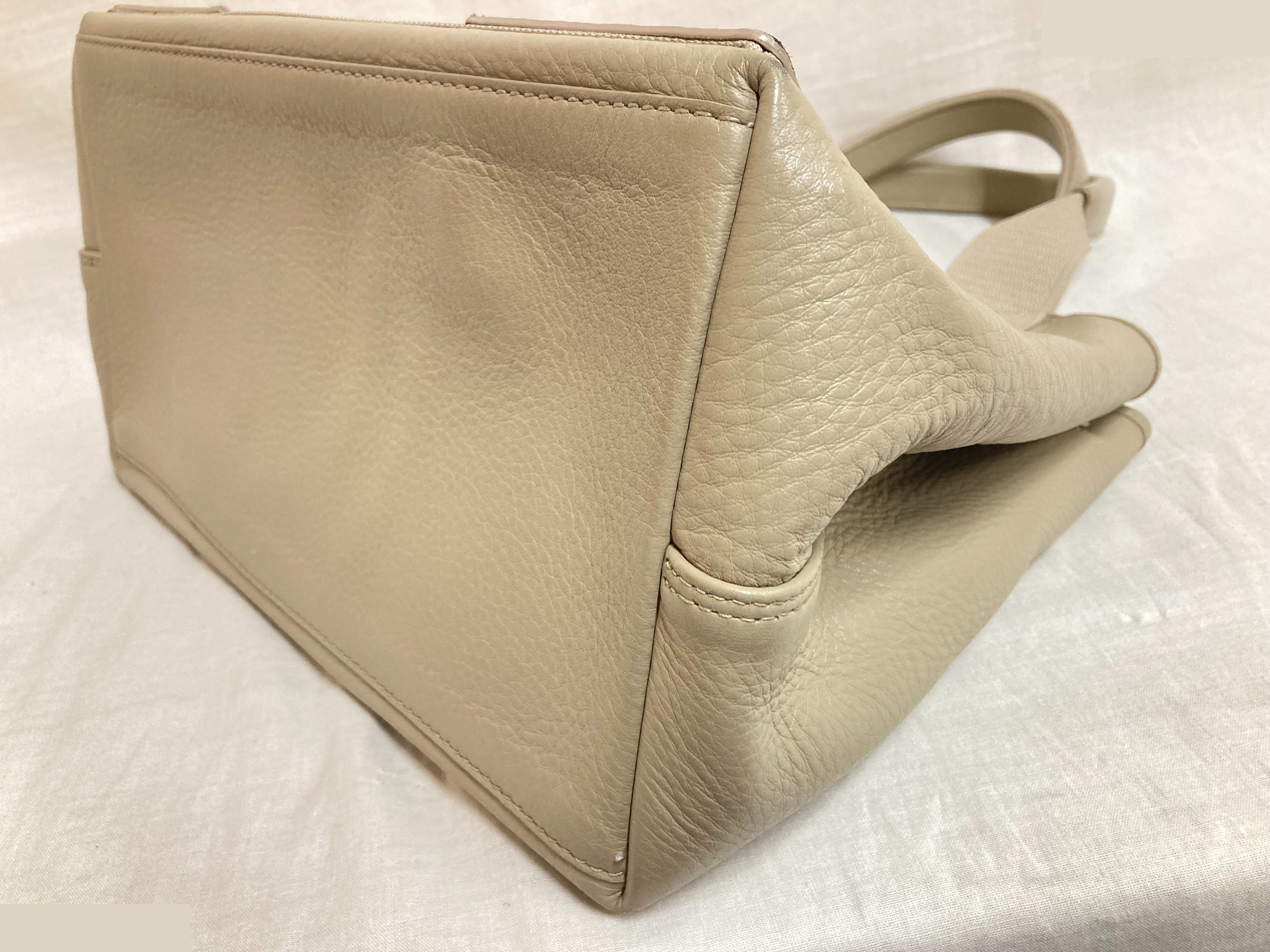 Navy Cover — view 3