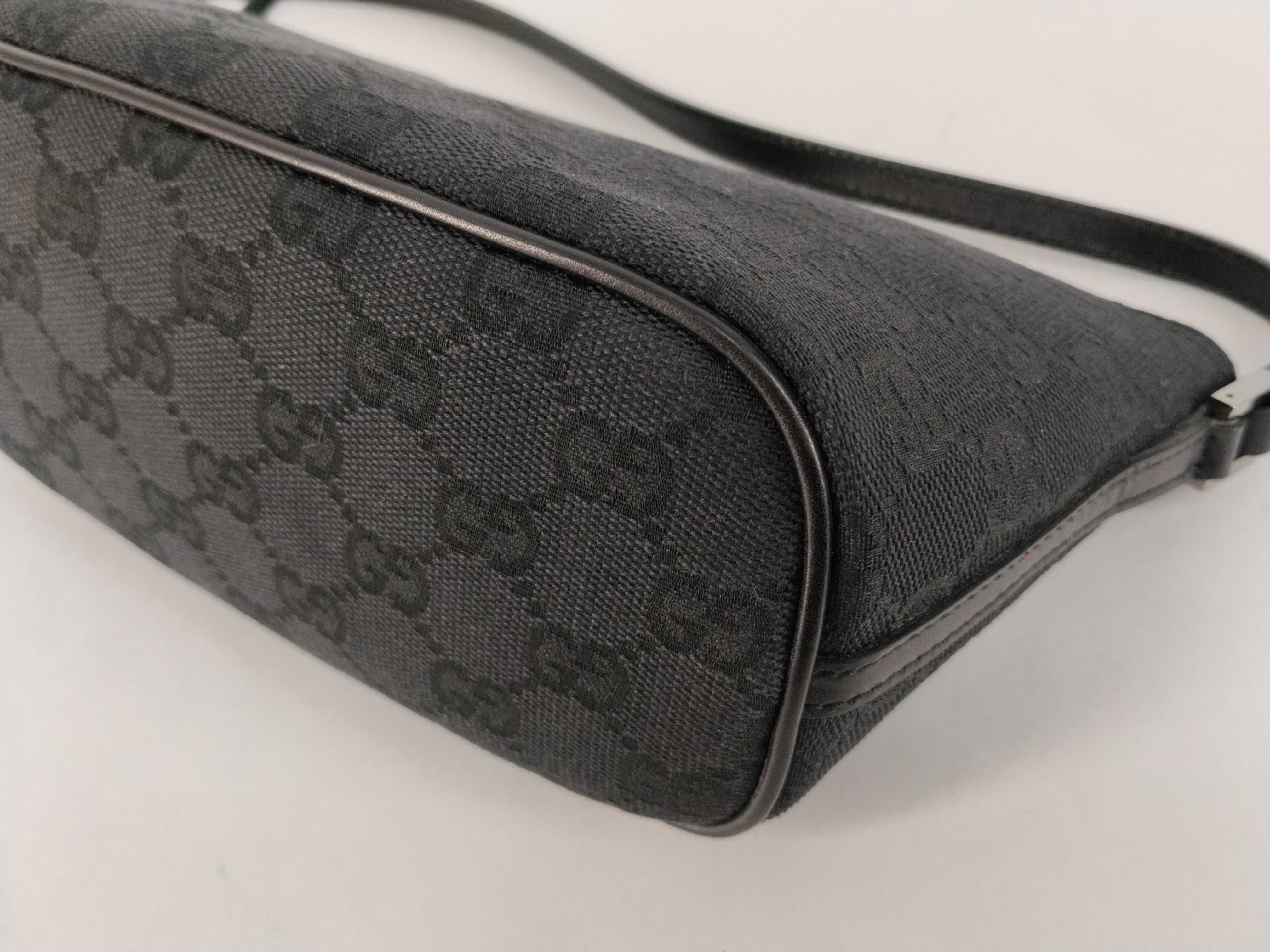 GG Canvas Mini Pouch, Black — view 6