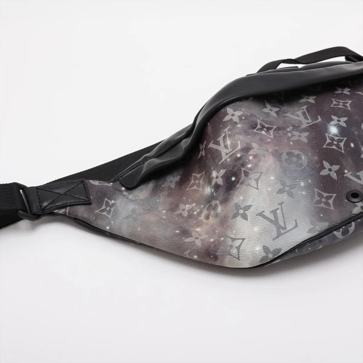 Monogram Galaxy Discovery Bum Bag M44444 MI4126 Black — view 4