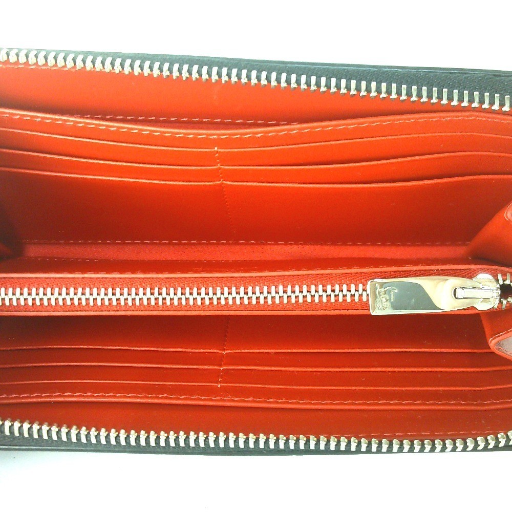 Other lines: Bags and Wallets — view 6
