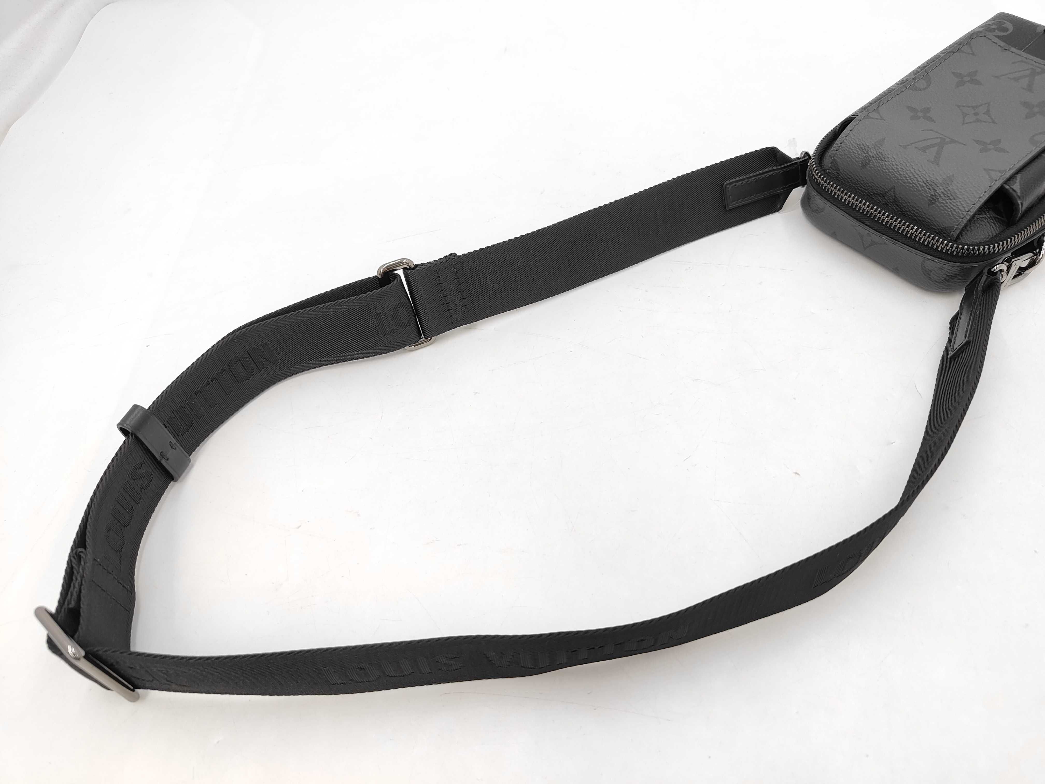 Reverse Double Phone Bag Shoulder Bag — view 5