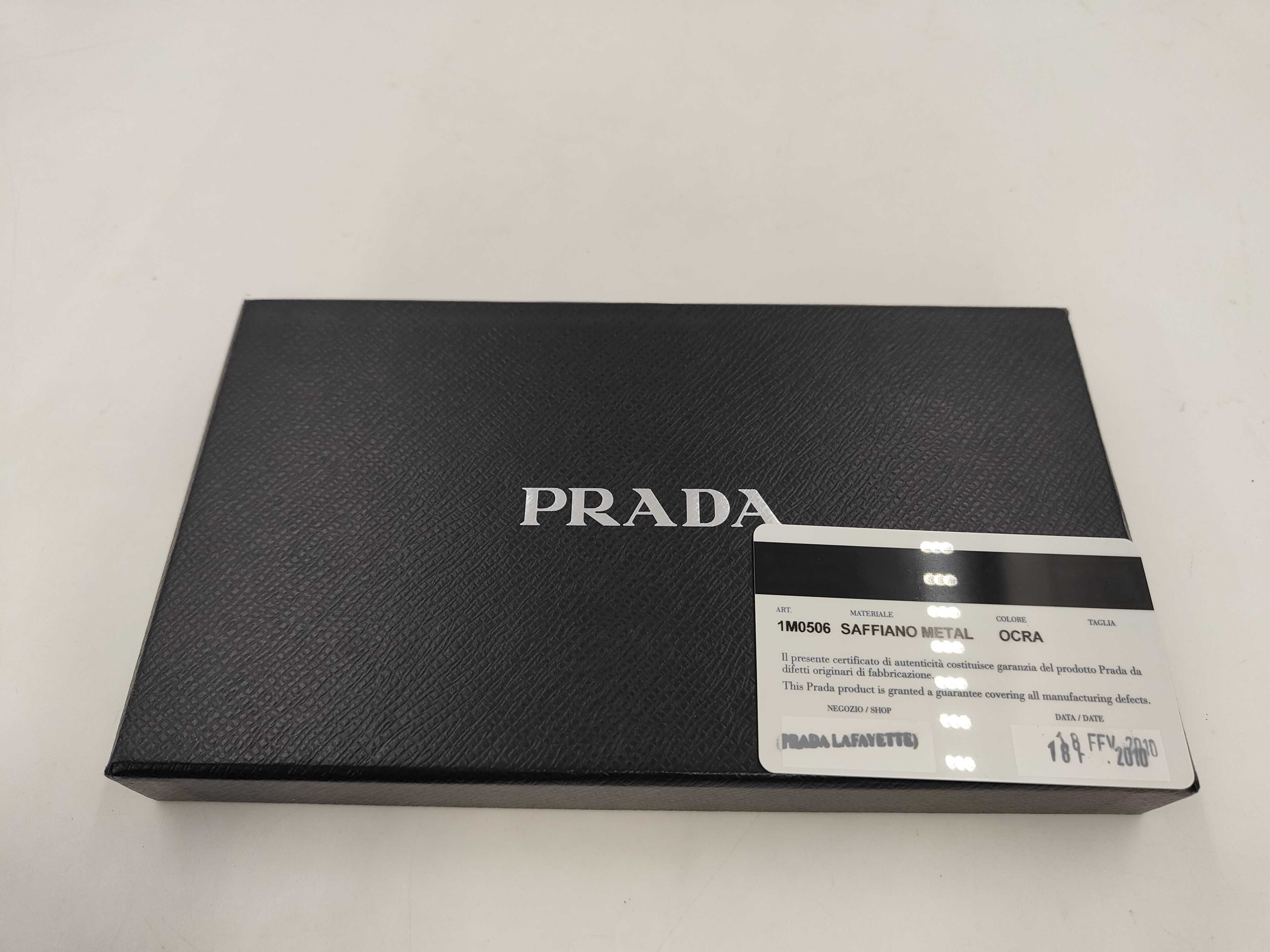 Long Wallet / PVC Wallet — view 11