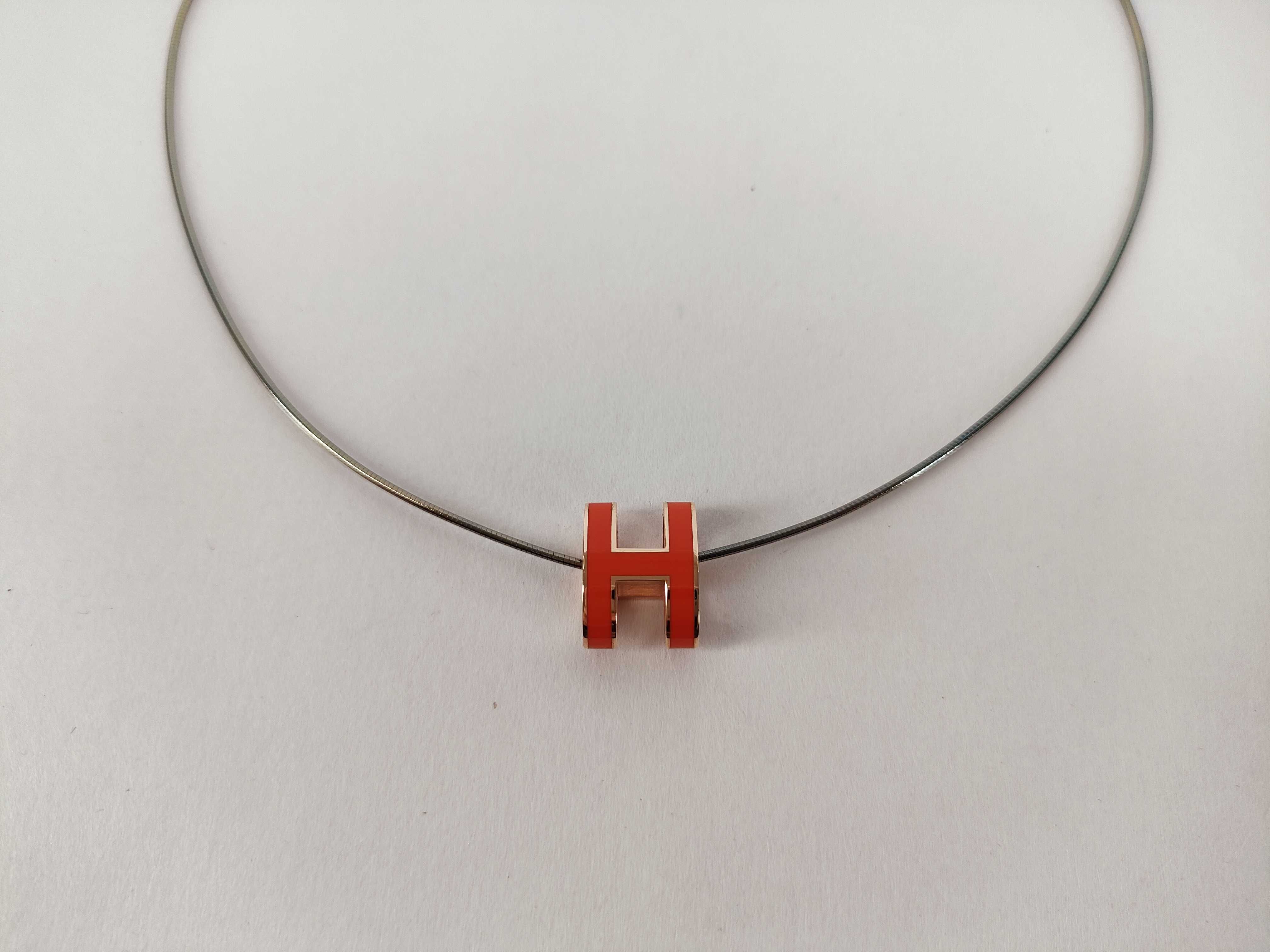 Pop H Necklace — view 2