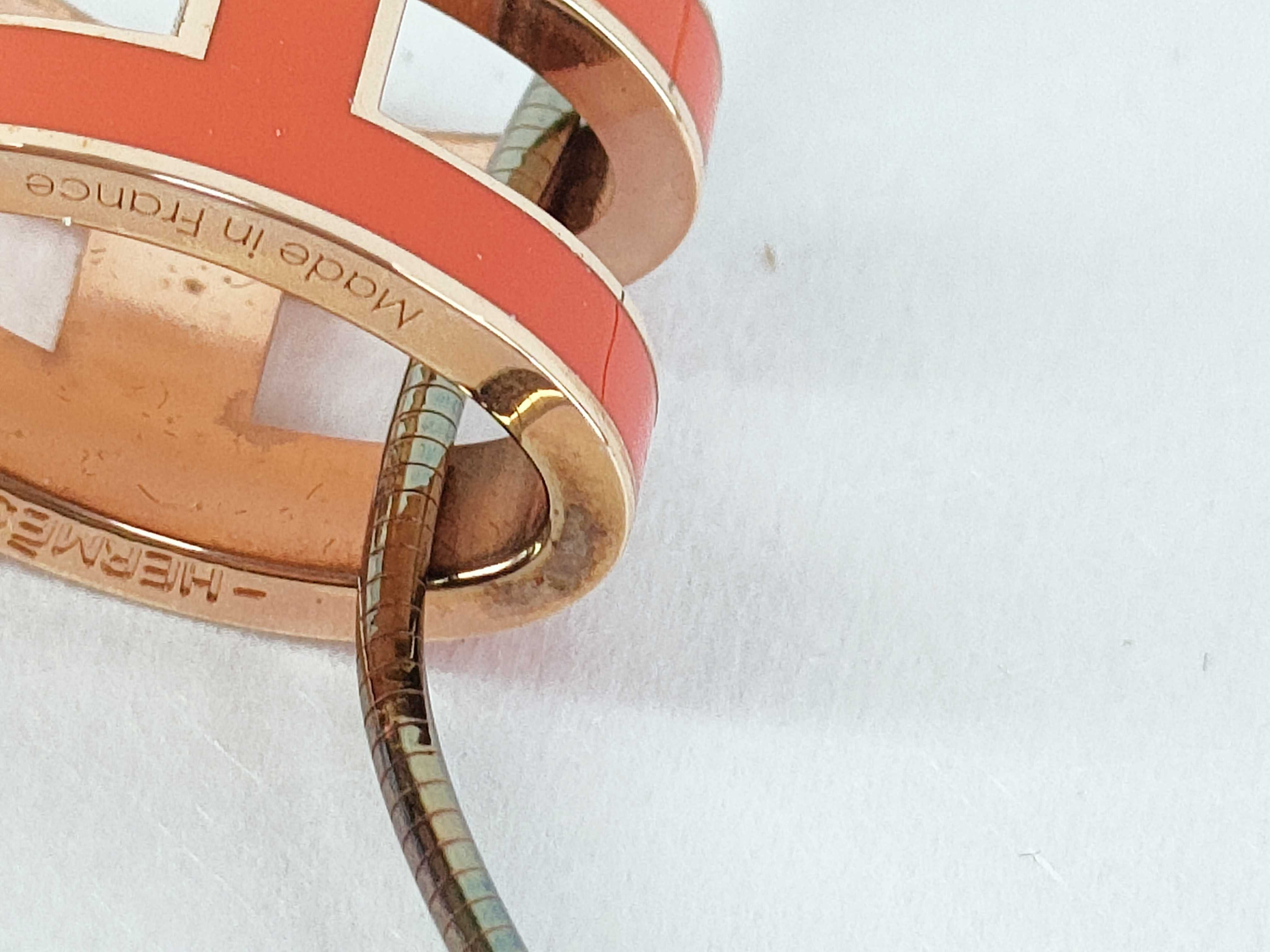 Pop H Necklace — view 8