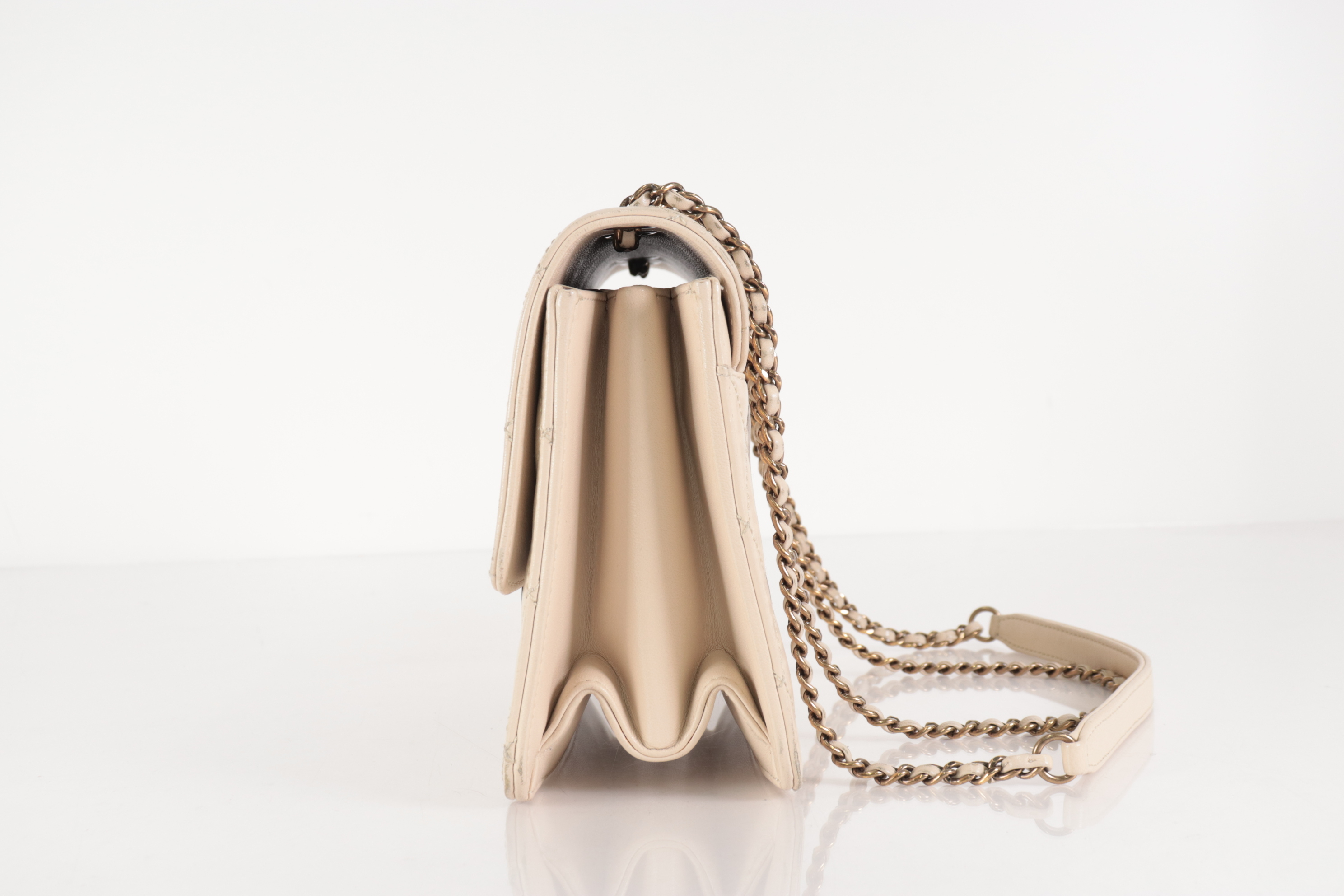 Matelassé Lambskin Beauty Lock Chain Shoulder Bag (Serial Number 22) — view 5