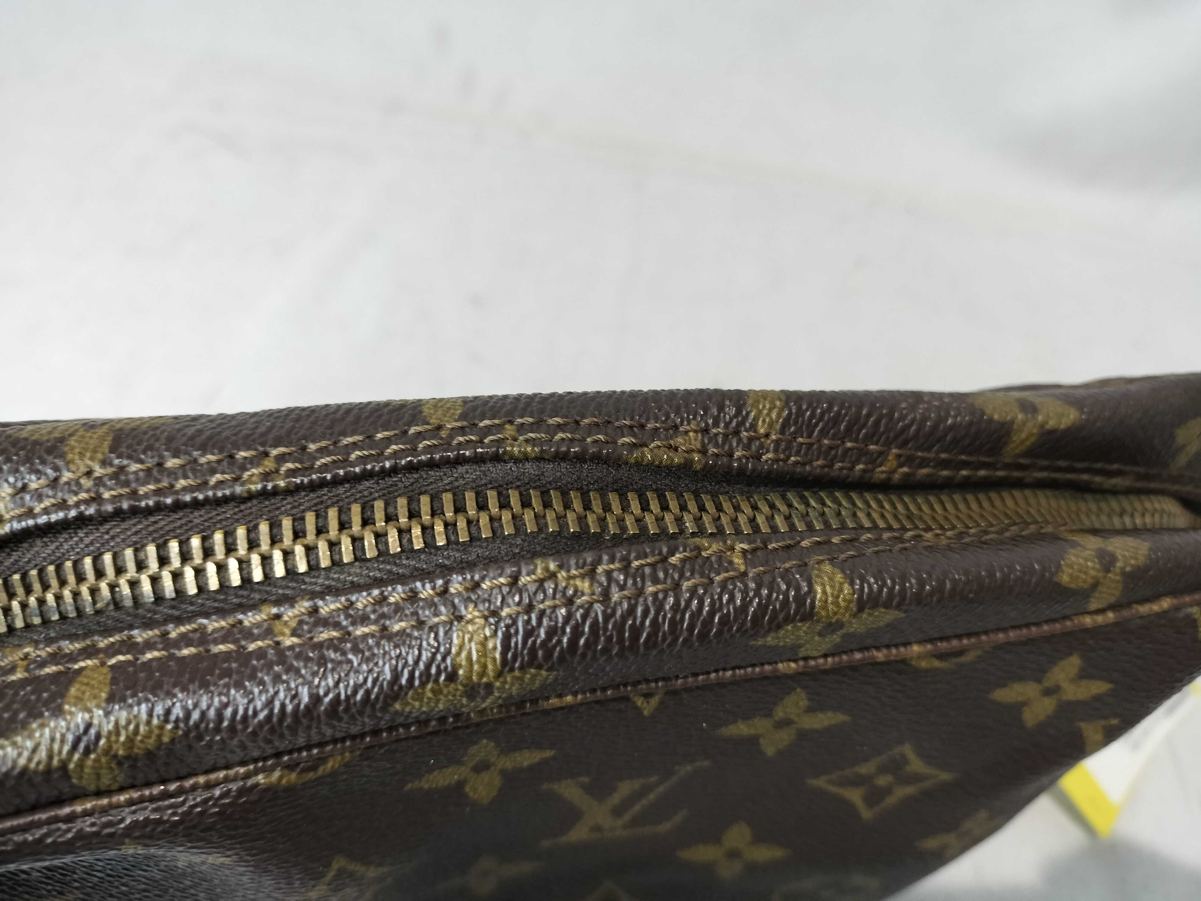 Monogram Trouse Toilette 23 Pouch Second Bag — view 5