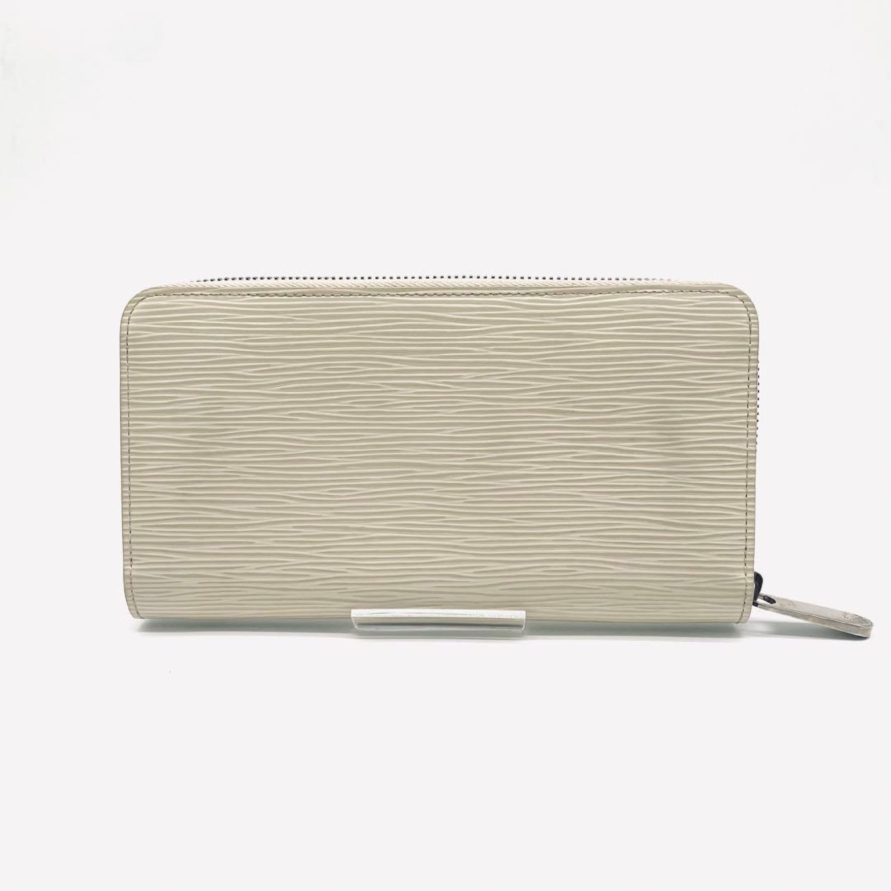 Epi Zippy Wallet Long Wallet White Wallet — view 2