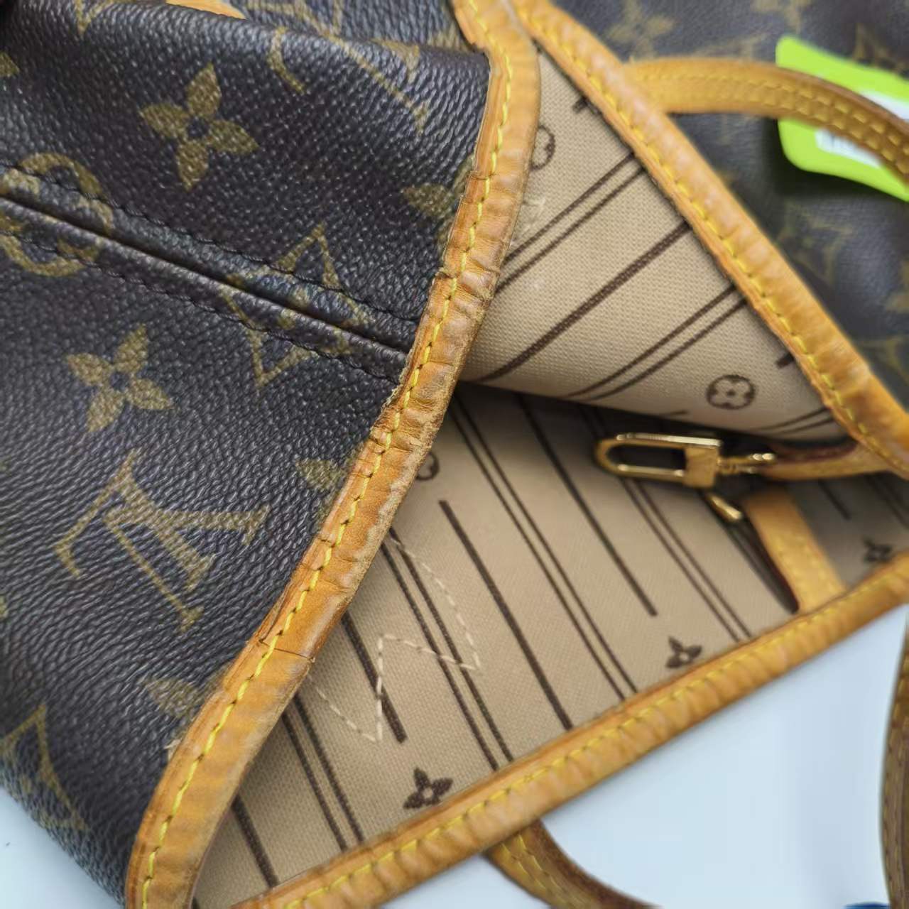 【*Shipped from: China*】LOUIS VUITTON PU Handbag — view 8